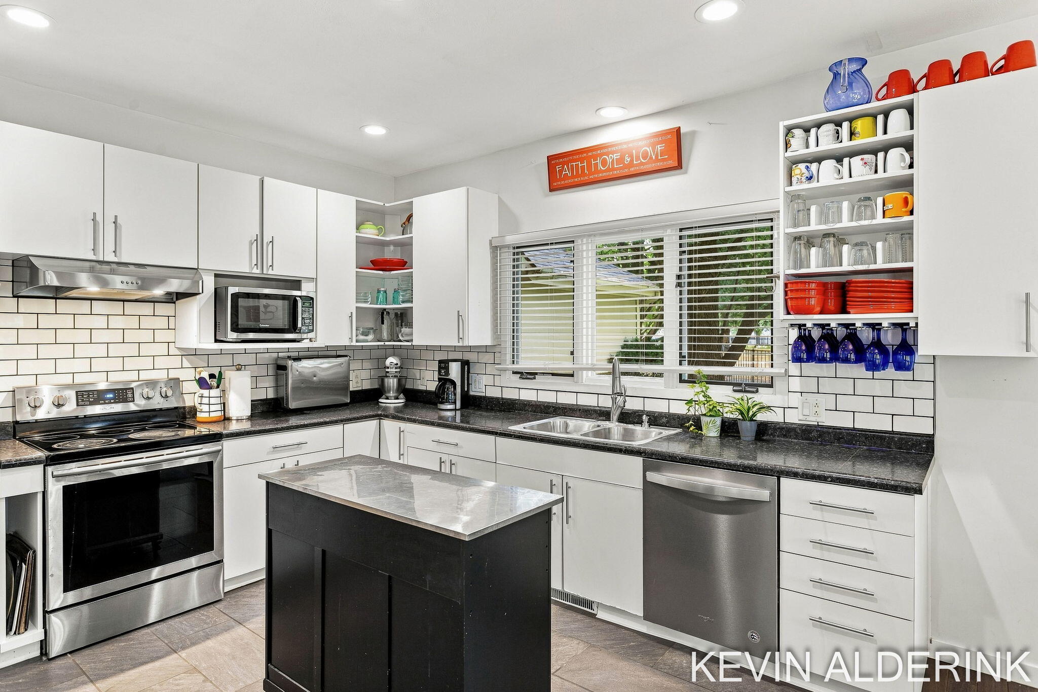 1305 Augusta Court W Holland MI 49423