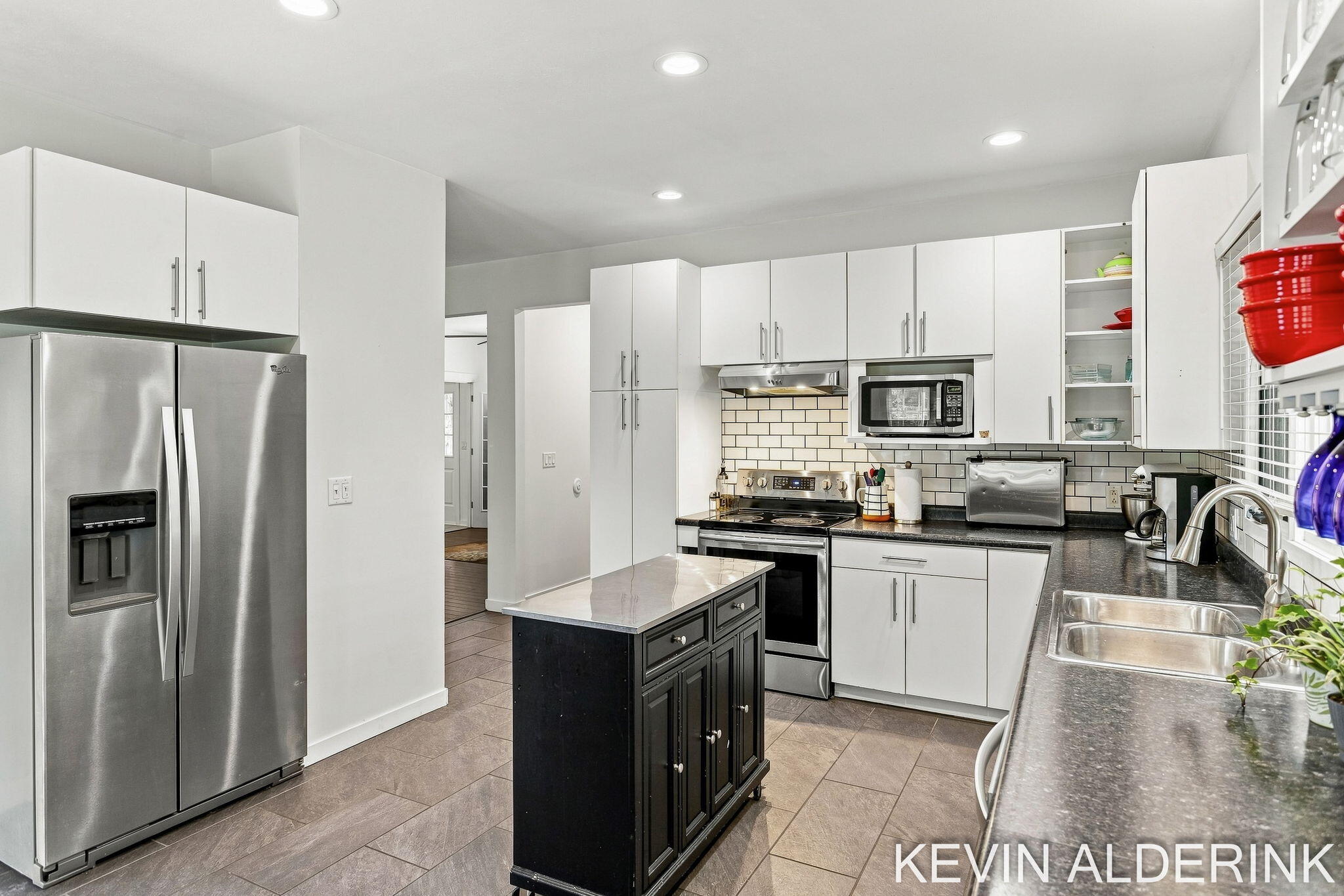 1305 Augusta Court W Holland MI 49423