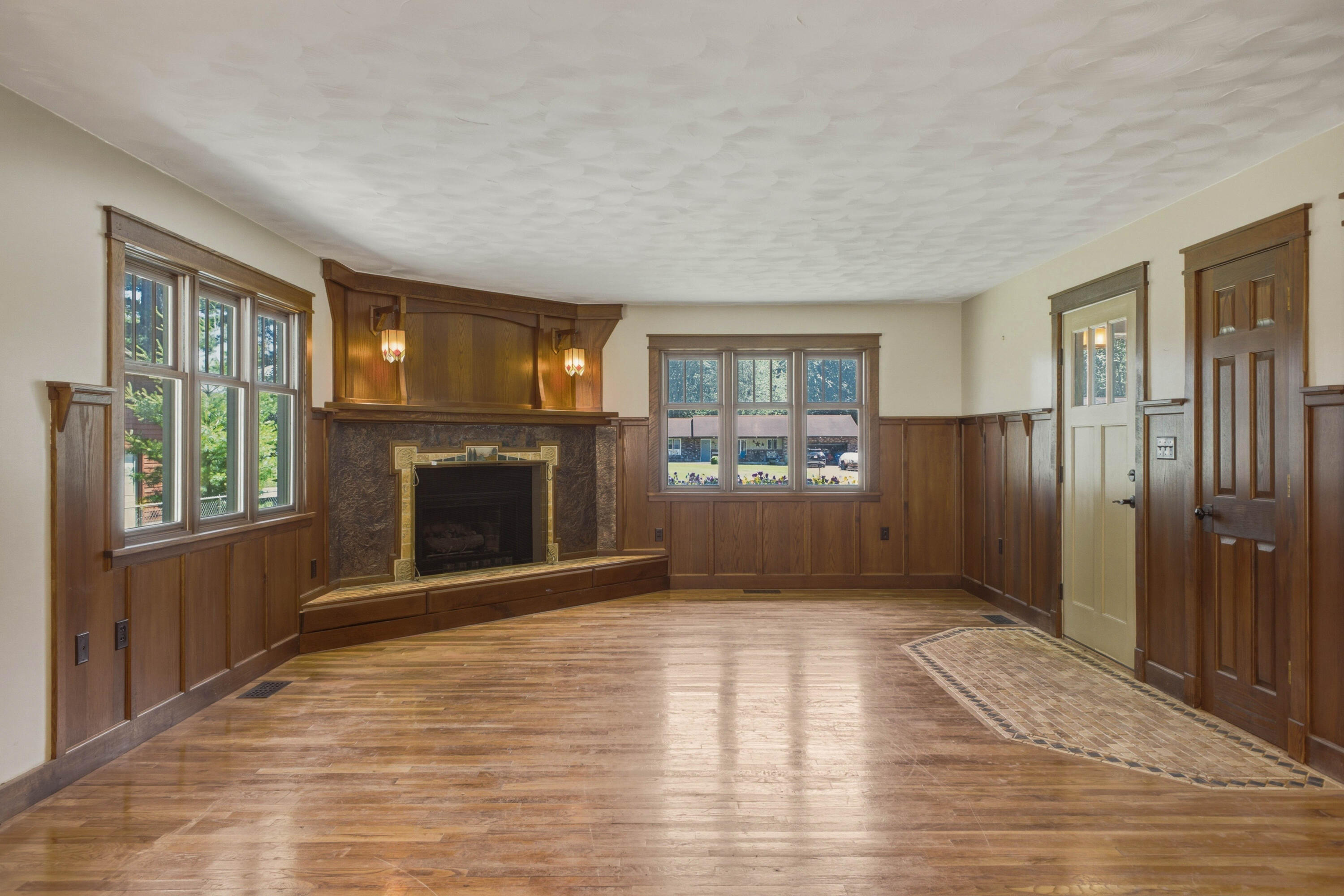 2022 W Swanson Court Muskegon MI 49444