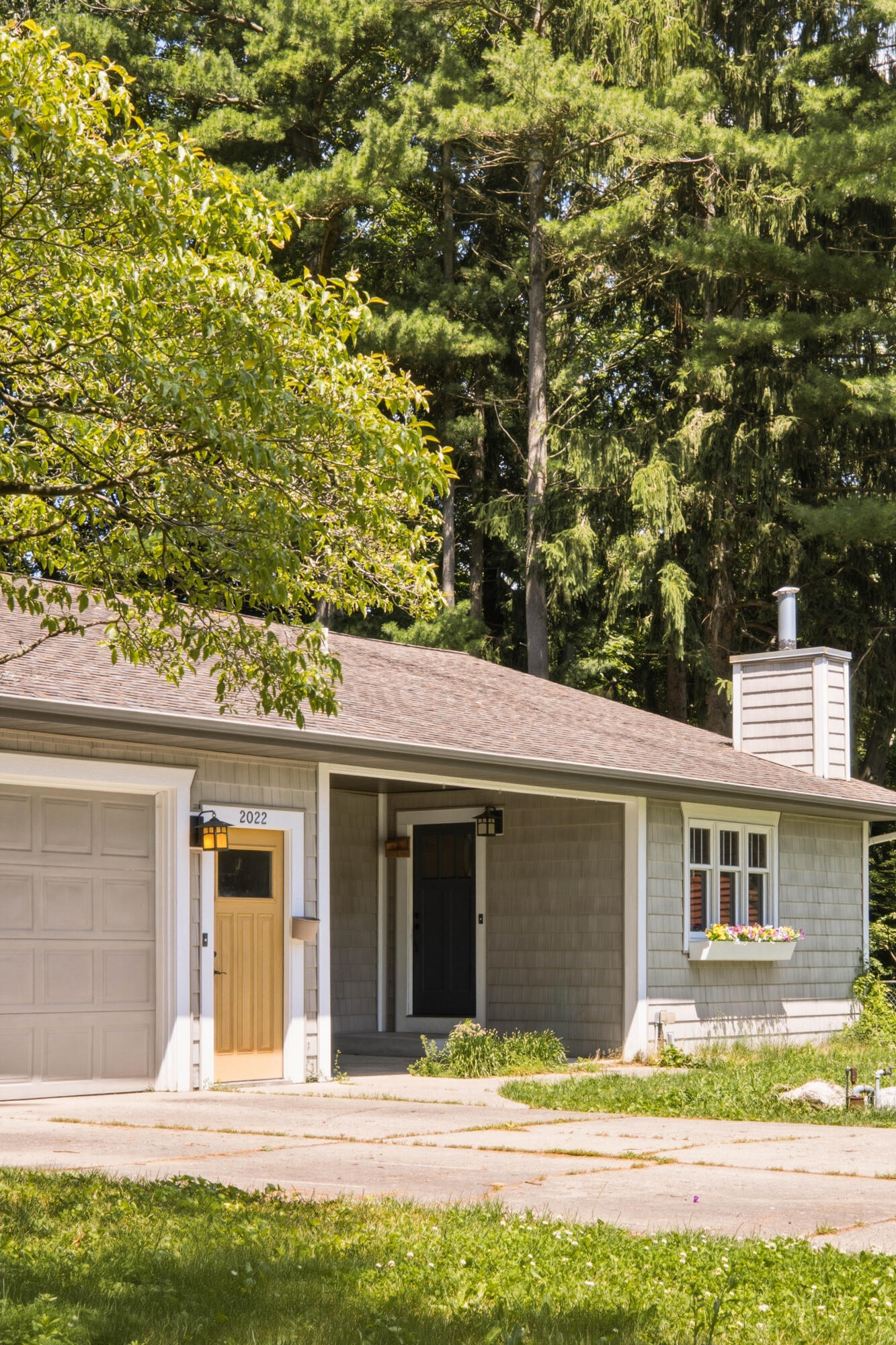 2022 W Swanson Court Muskegon MI 49444