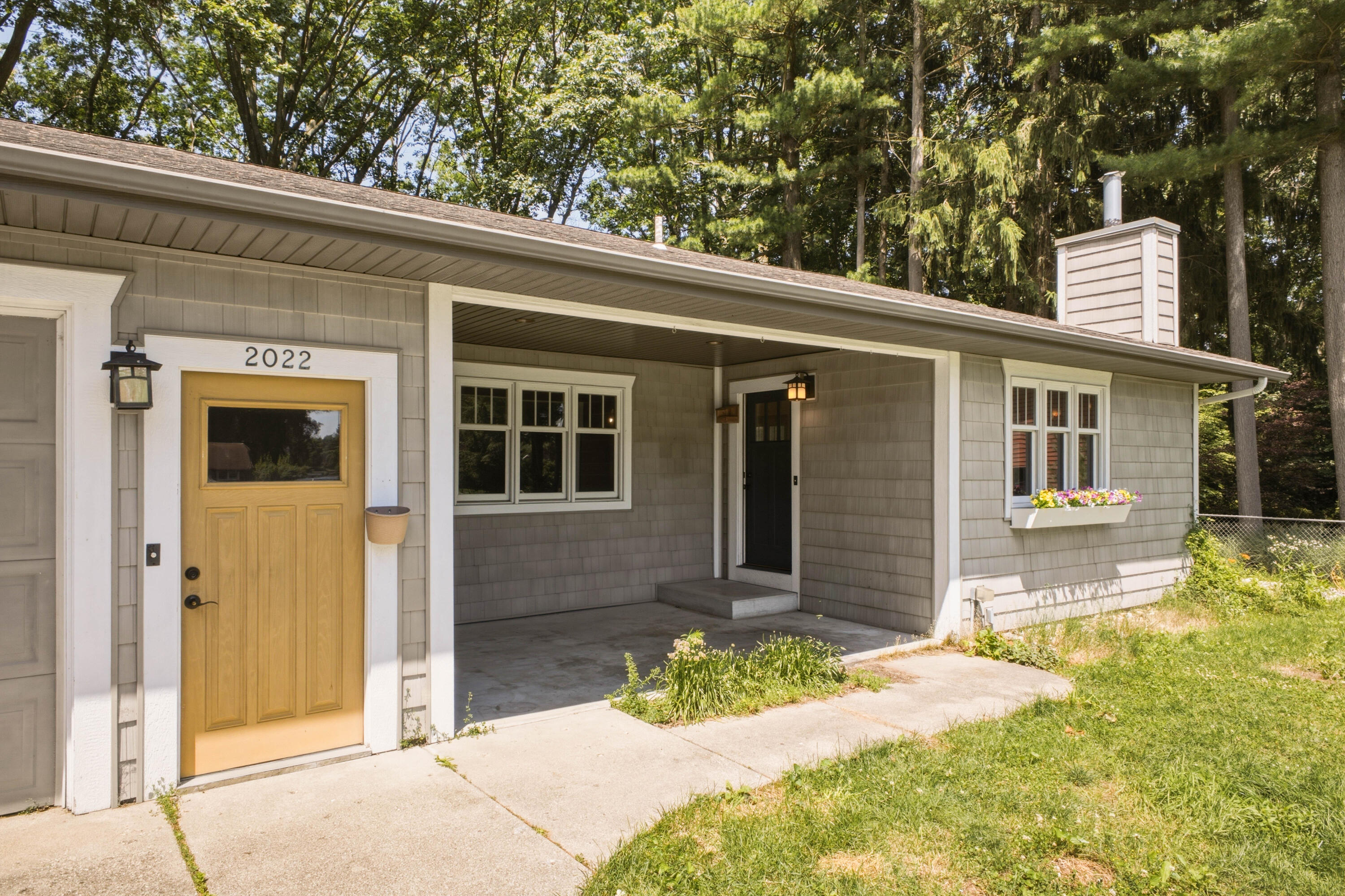 2022 W Swanson Court Muskegon MI 49444