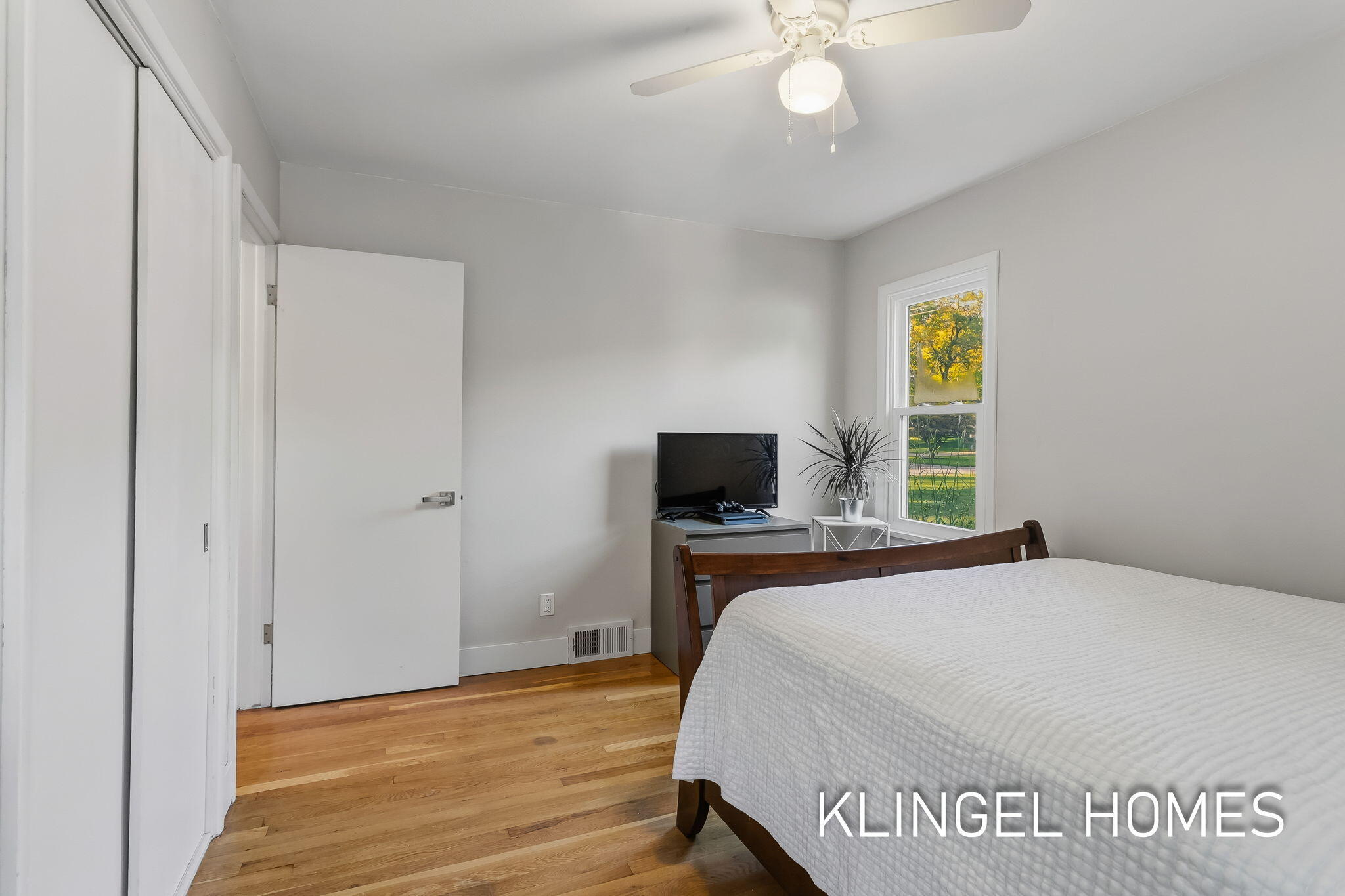 1974 Belmont Drive Muskegon MI 49441