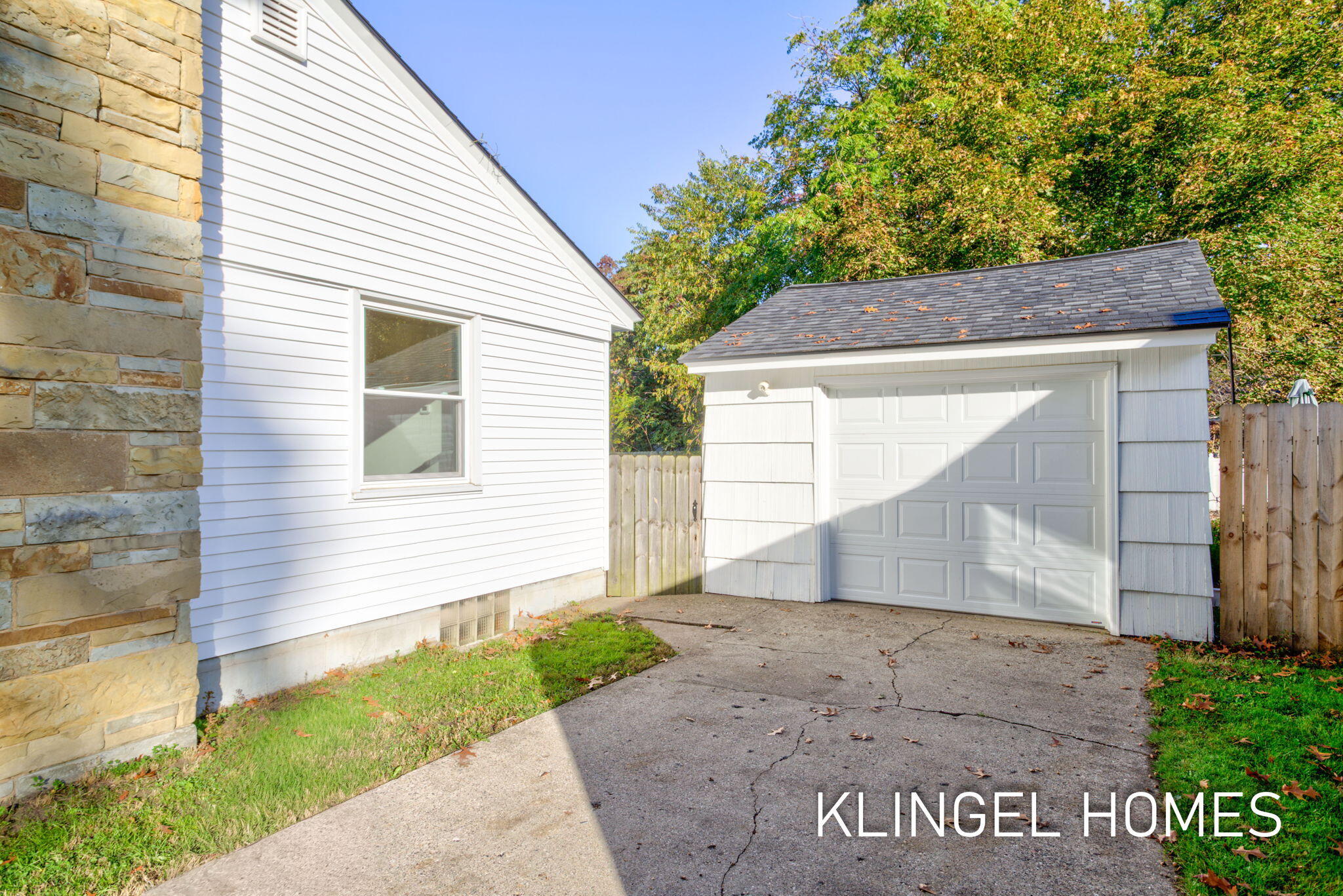 1974 Belmont Drive Muskegon MI 49441