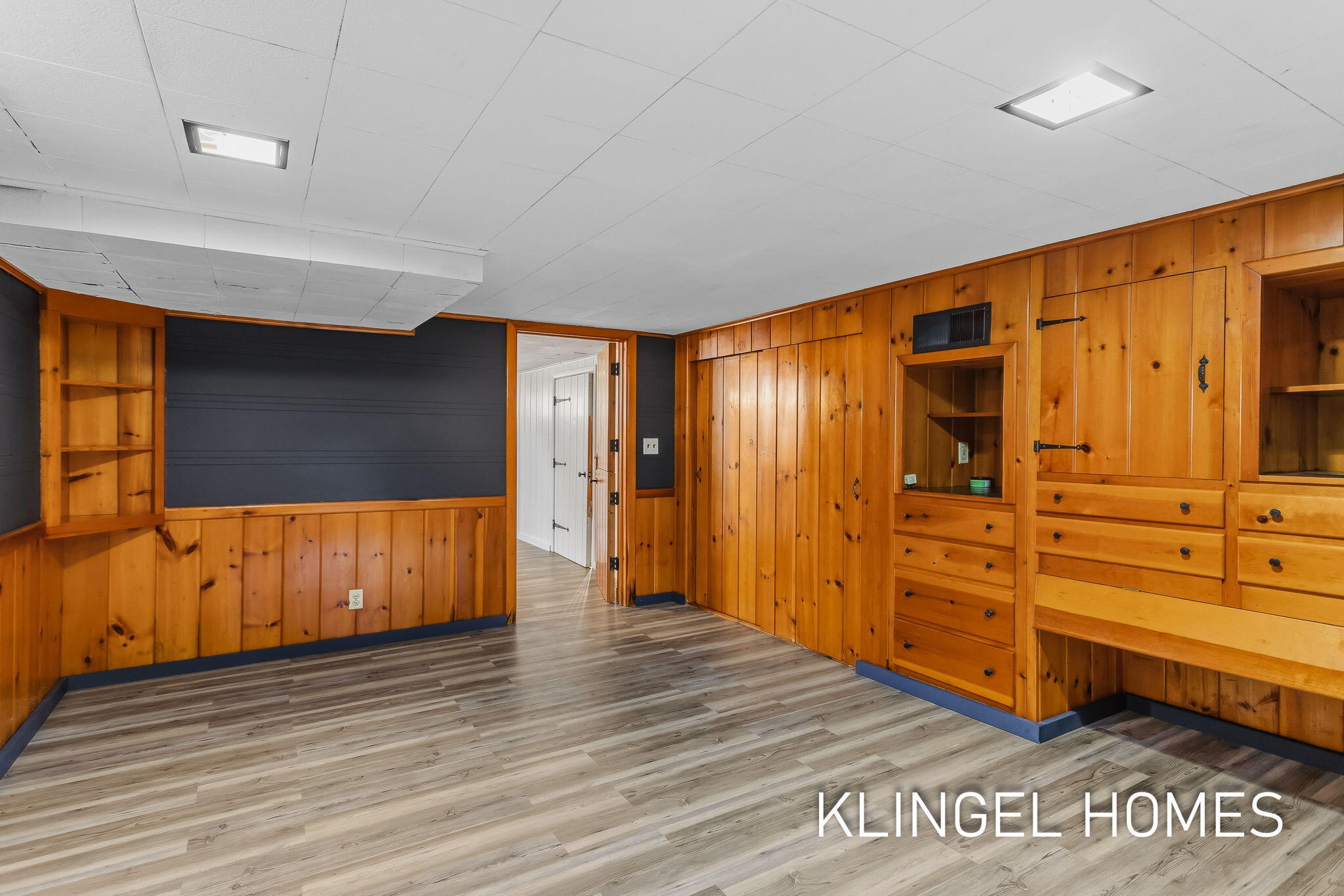 1974 Belmont Drive Muskegon MI 49441