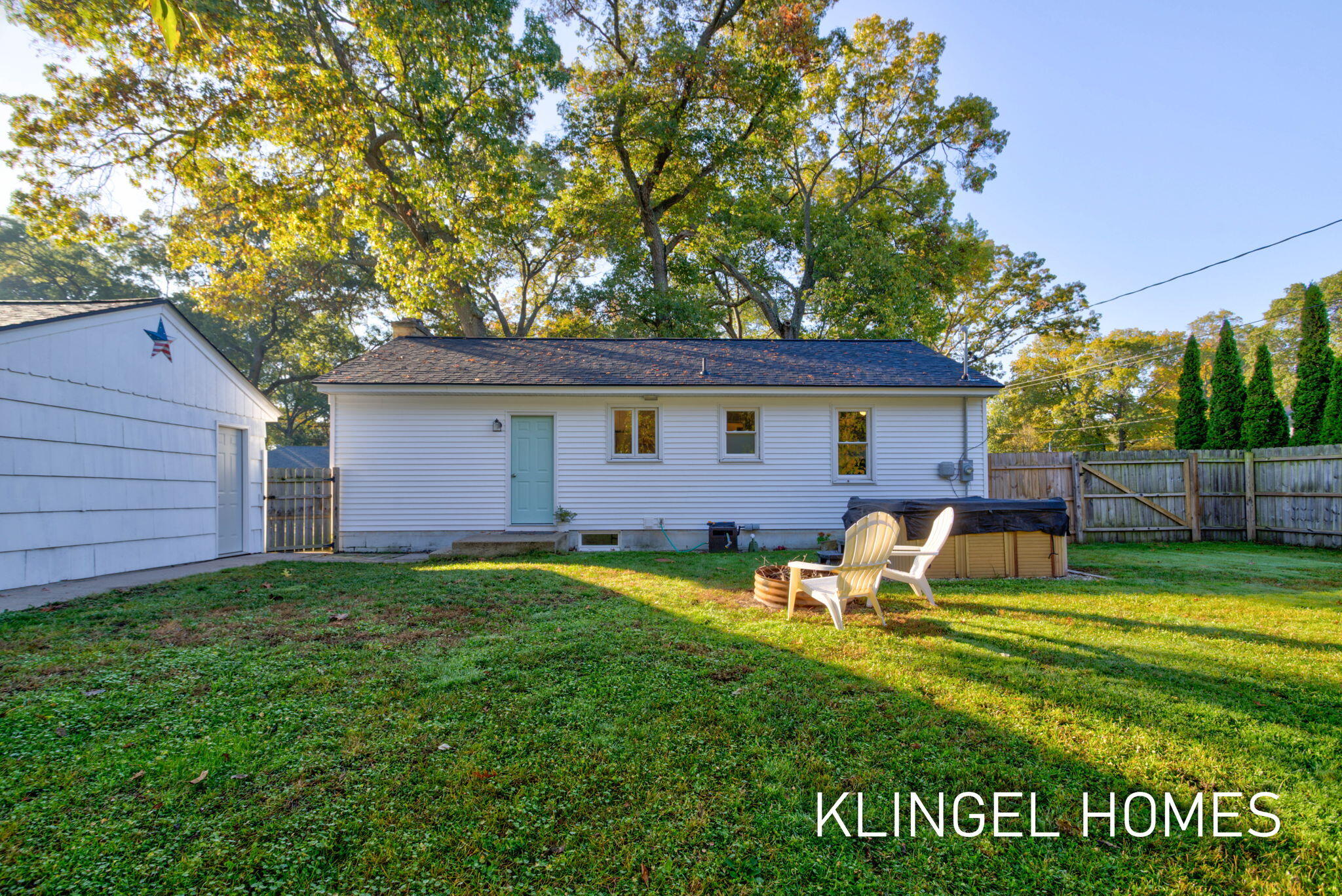 1974 Belmont Drive Muskegon MI 49441