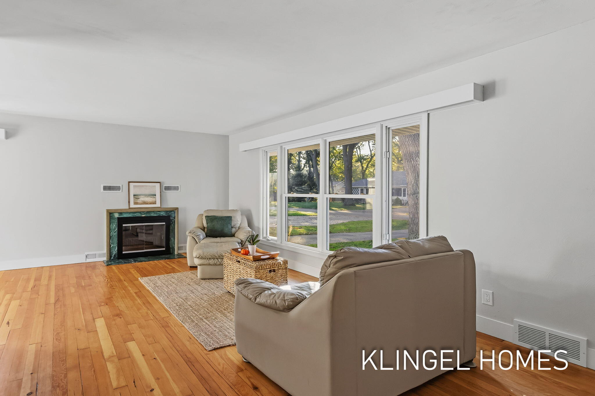 1974 Belmont Drive Muskegon MI 49441