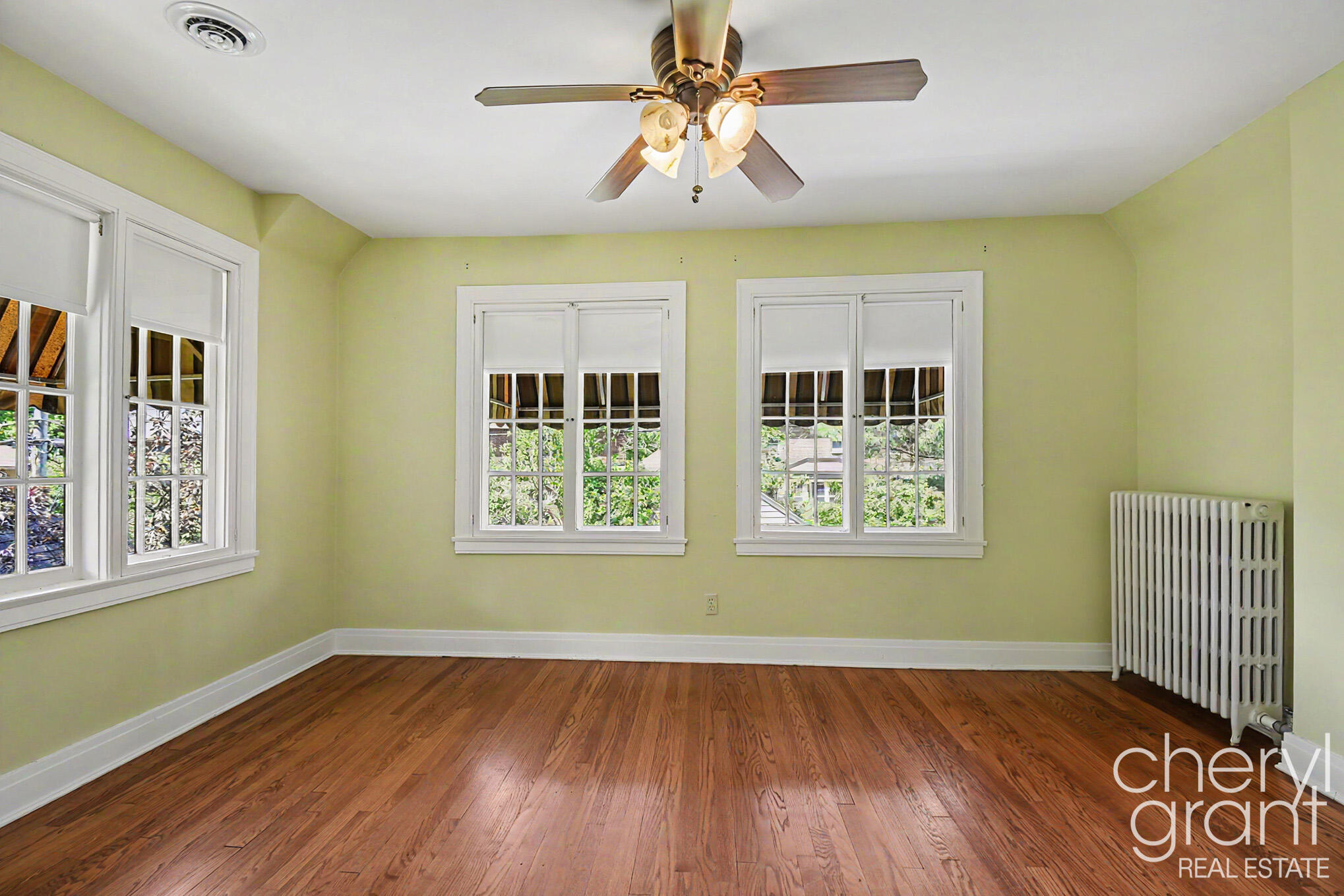 1139 Cadillac Drive SE Grand Rapids MI 49506