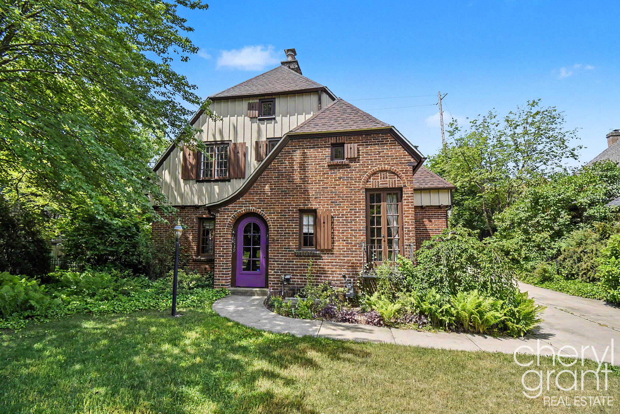 1139 Cadillac Drive SE Grand Rapids MI 49506