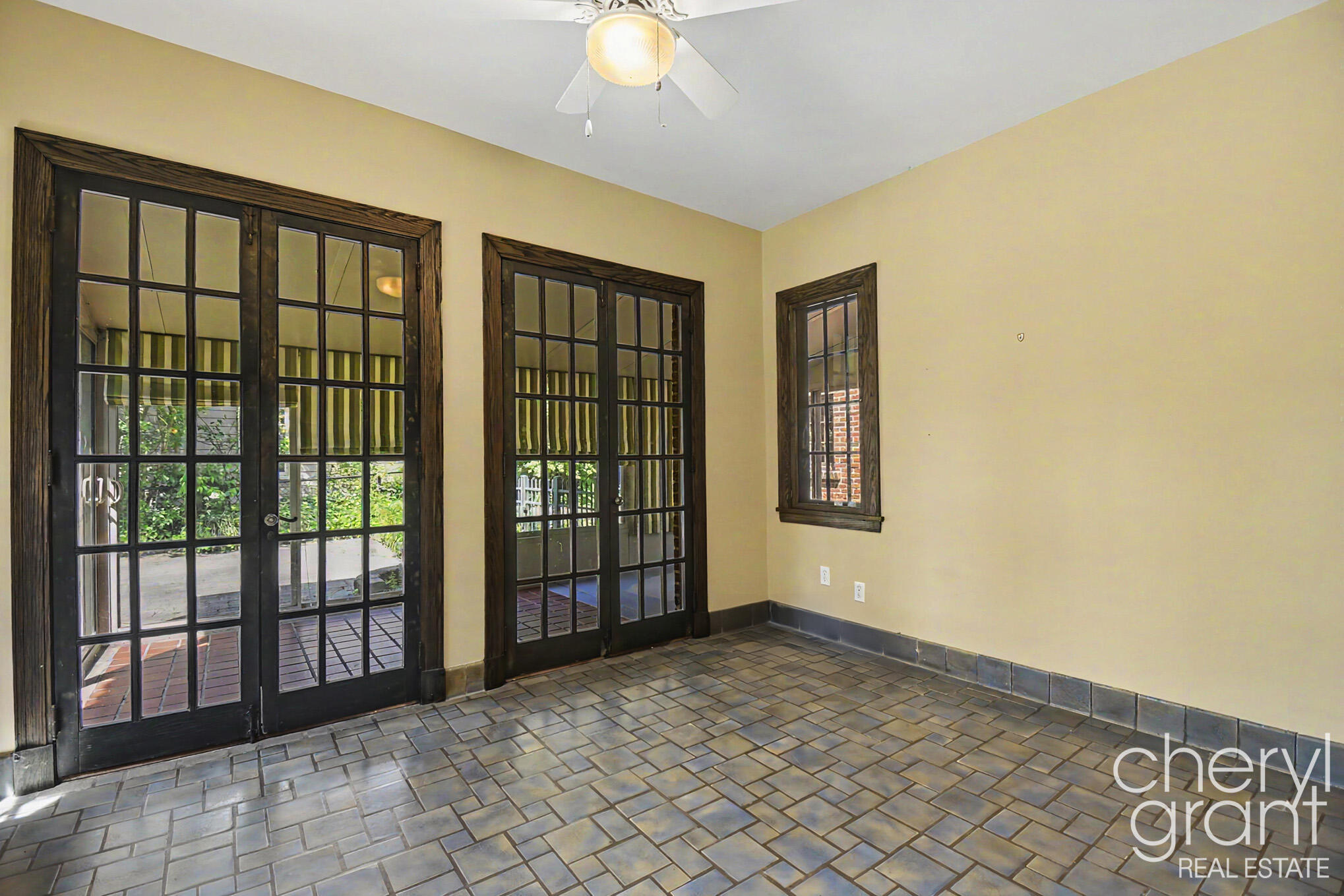 1139 Cadillac Drive SE Grand Rapids MI 49506