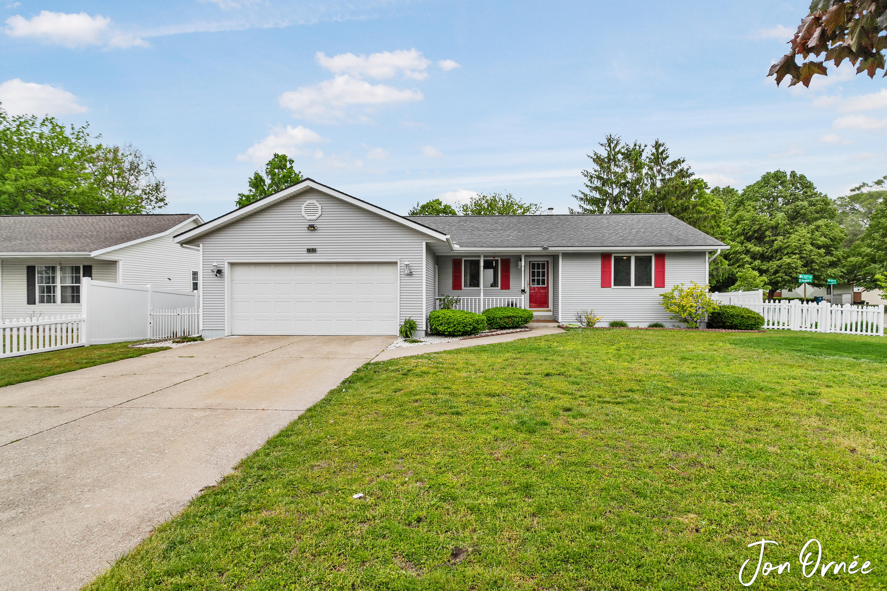 789 S Meadow Court Holland MI 49423