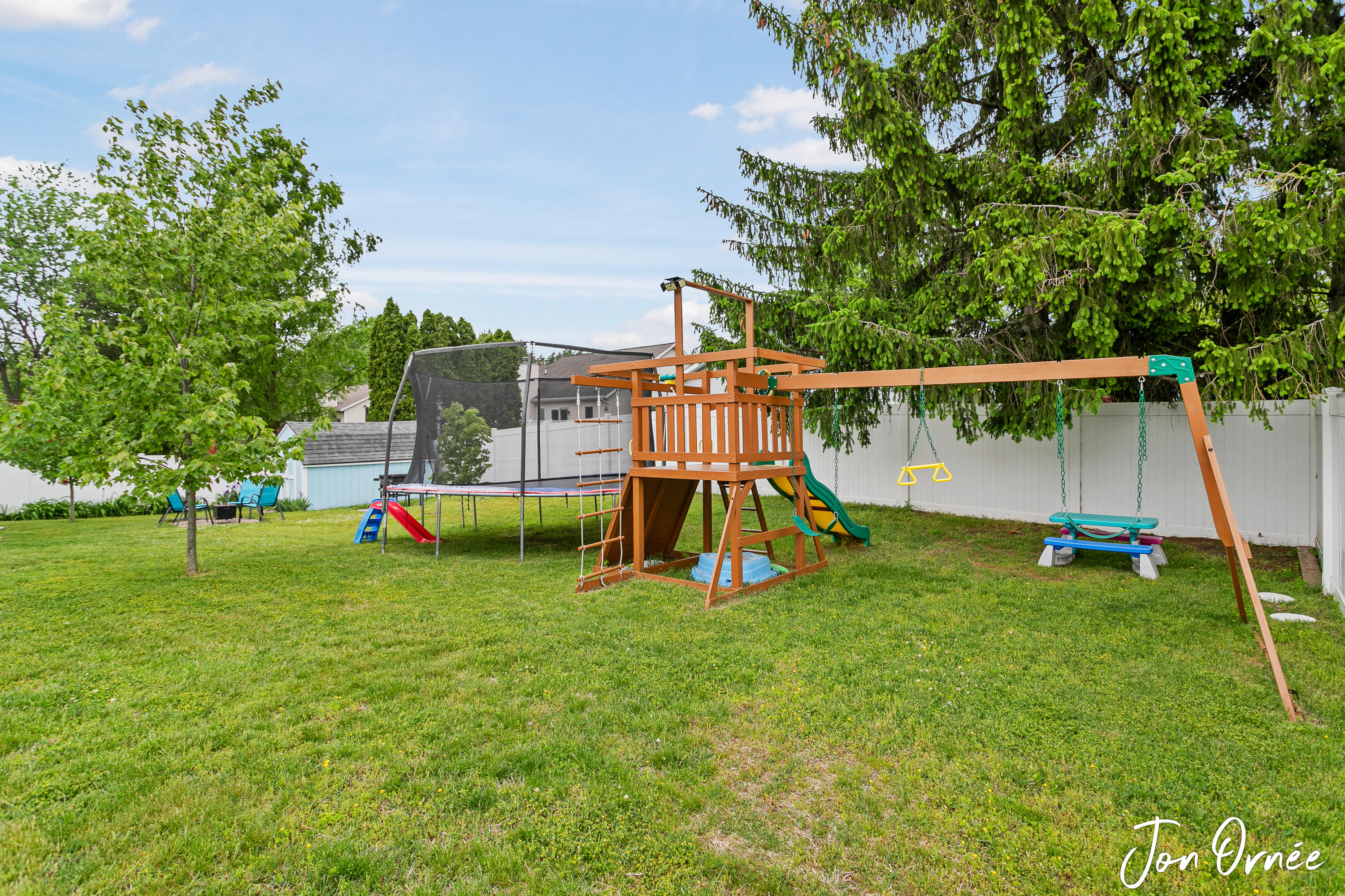789 S Meadow Court Holland MI 49423