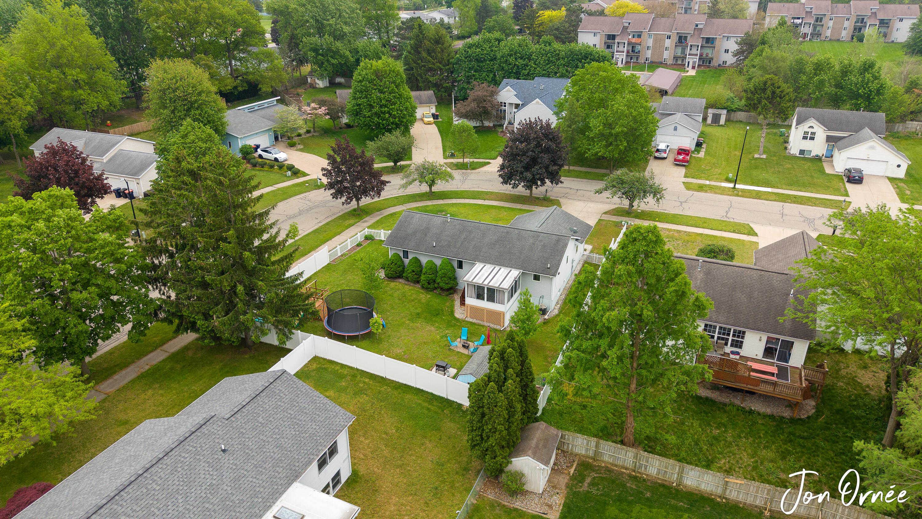 789 S Meadow Court Holland MI 49423