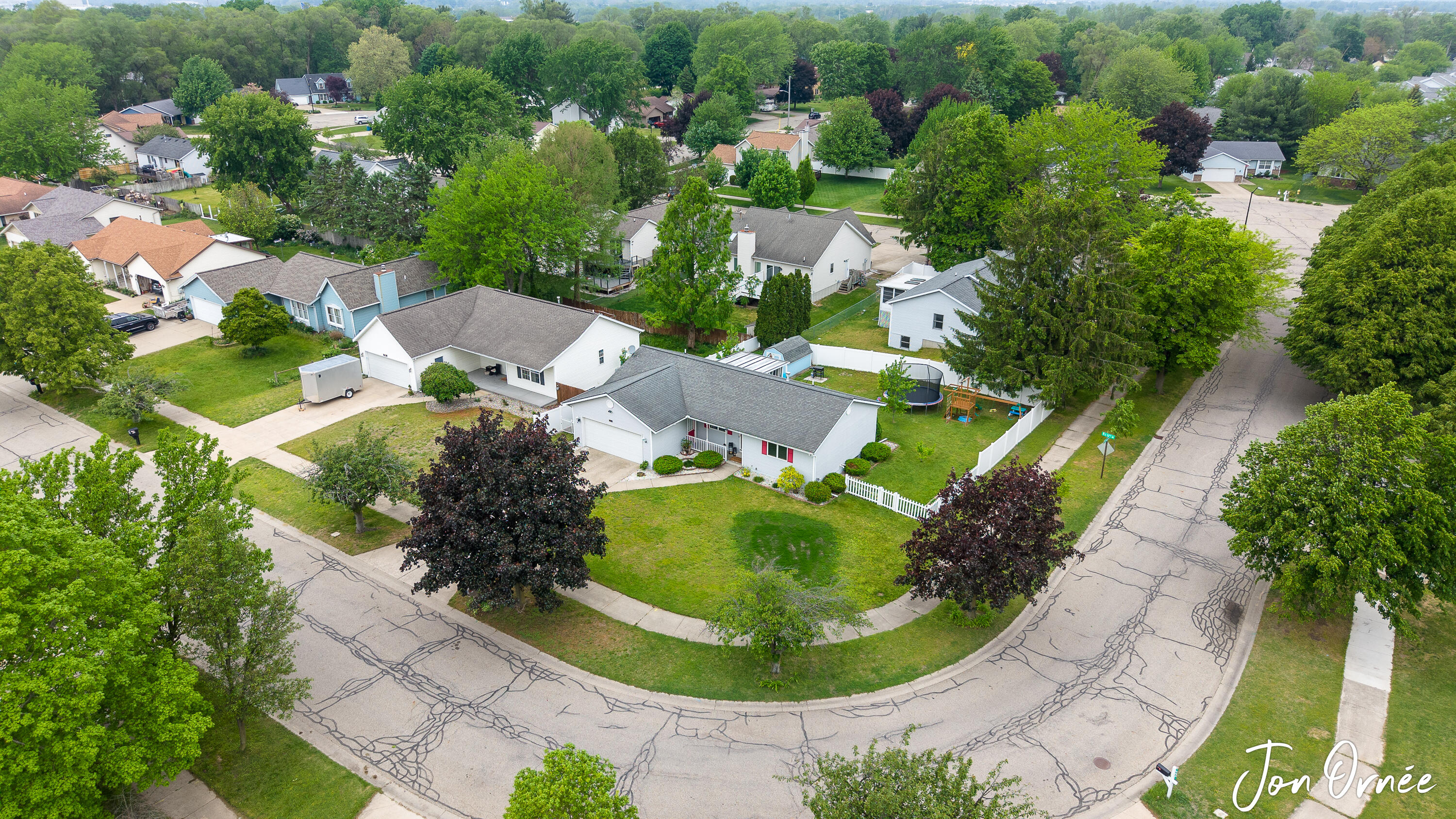 789 S Meadow Court Holland MI 49423