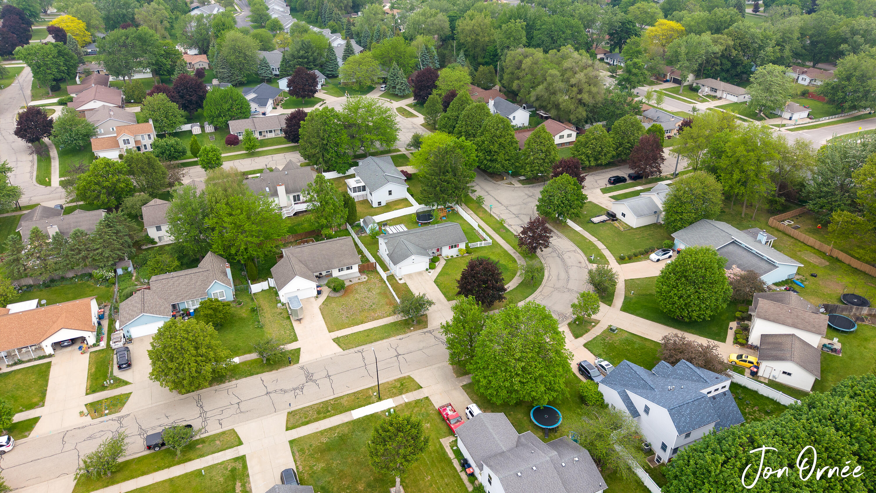 789 S Meadow Court Holland MI 49423