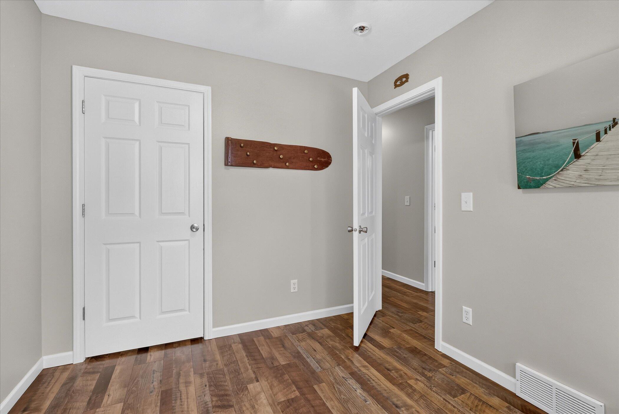 2513 Parkview Avenue Kalamazoo MI 49008