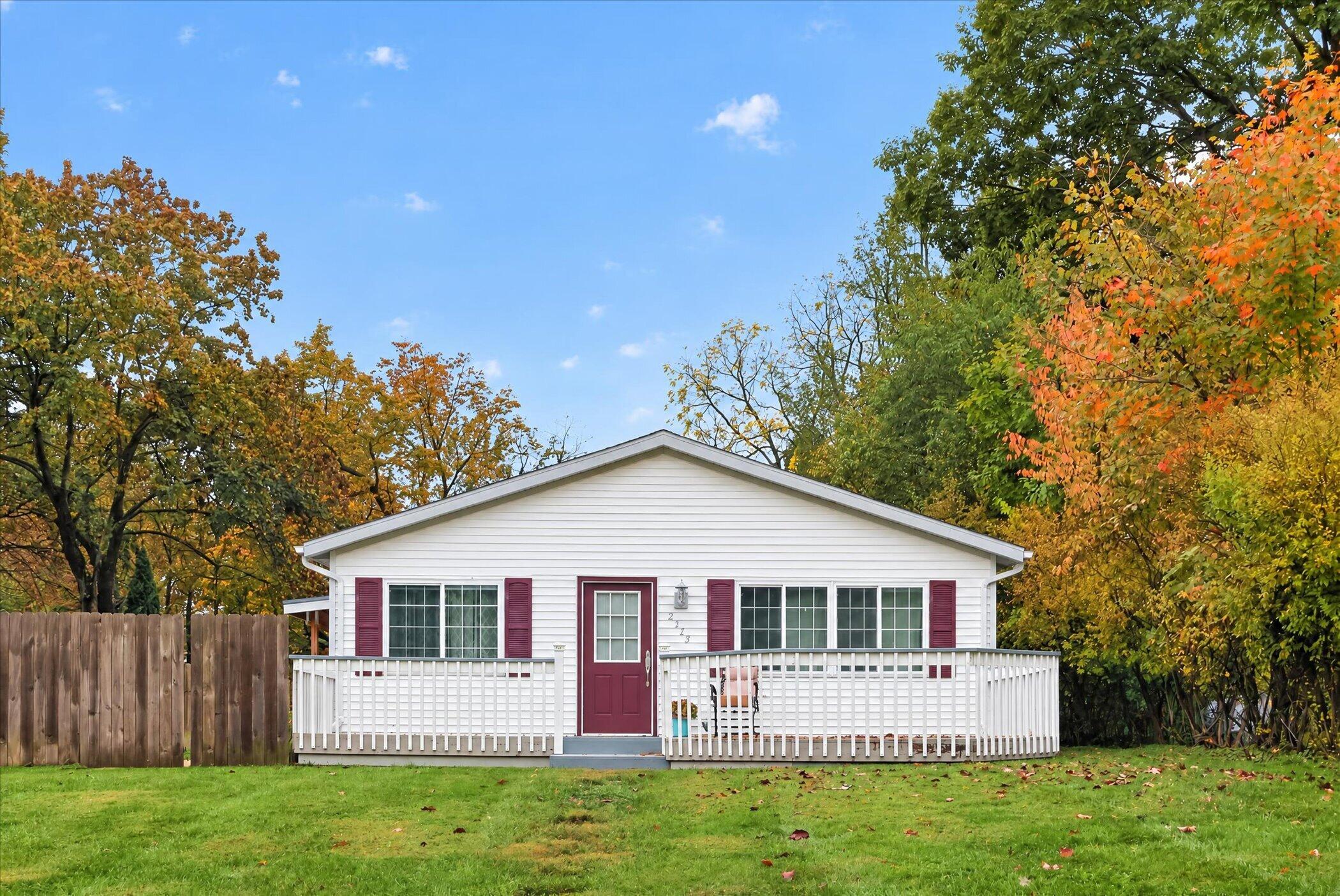 2513 Parkview Avenue Kalamazoo MI 49008