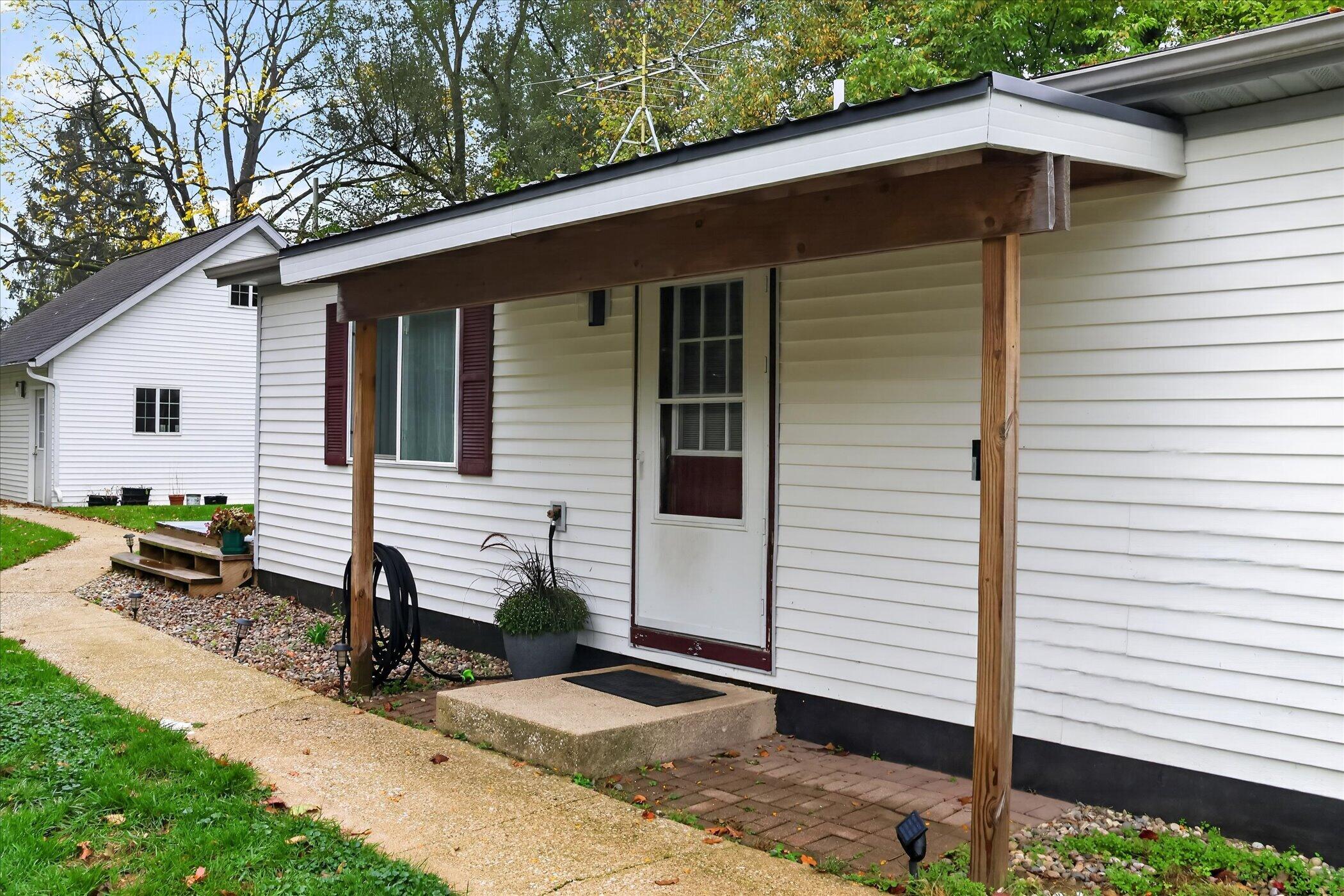 2513 Parkview Avenue Kalamazoo MI 49008