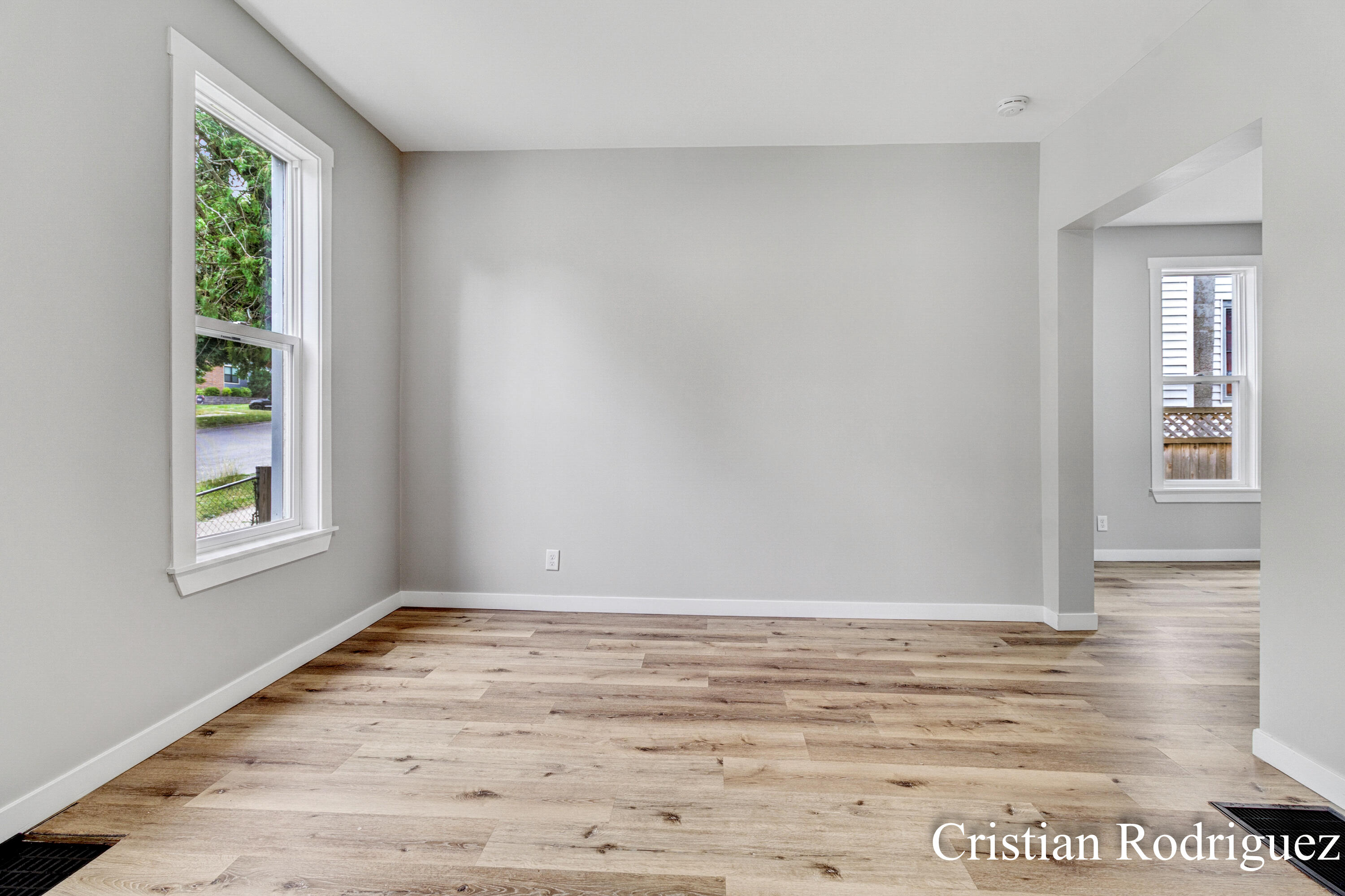 243 Fairbanks Street NE Grand Rapids MI 49503