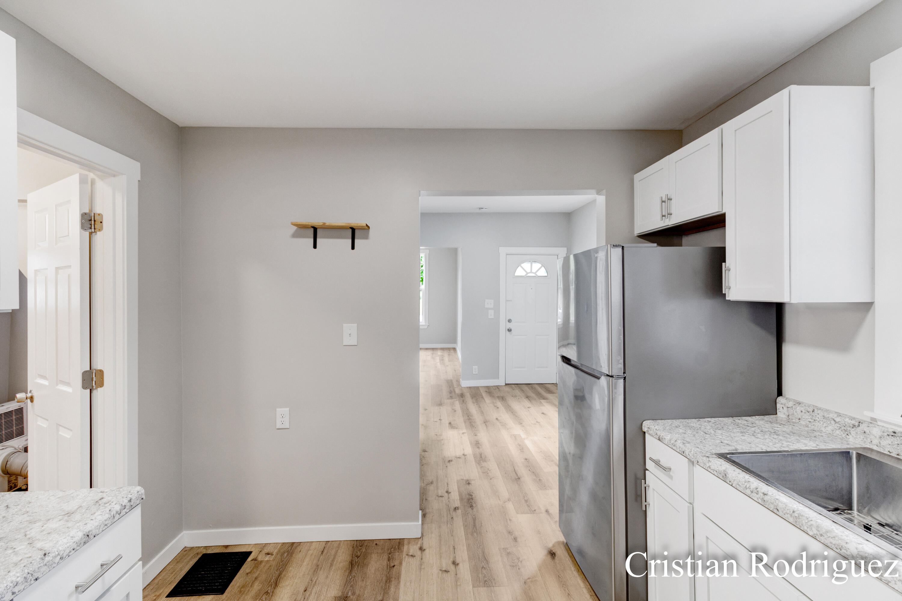 243 Fairbanks Street NE Grand Rapids MI 49503