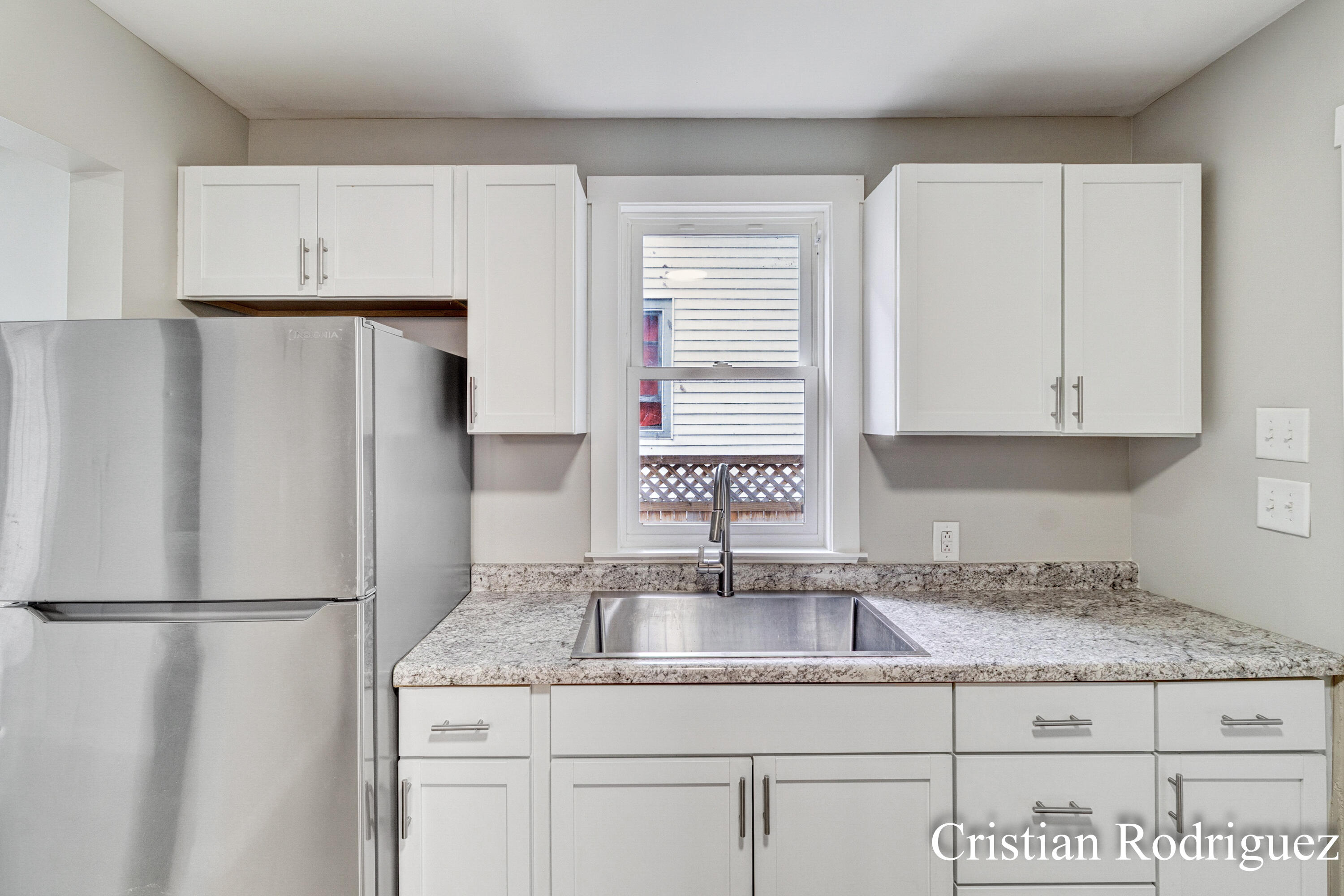 243 Fairbanks Street NE Grand Rapids MI 49503