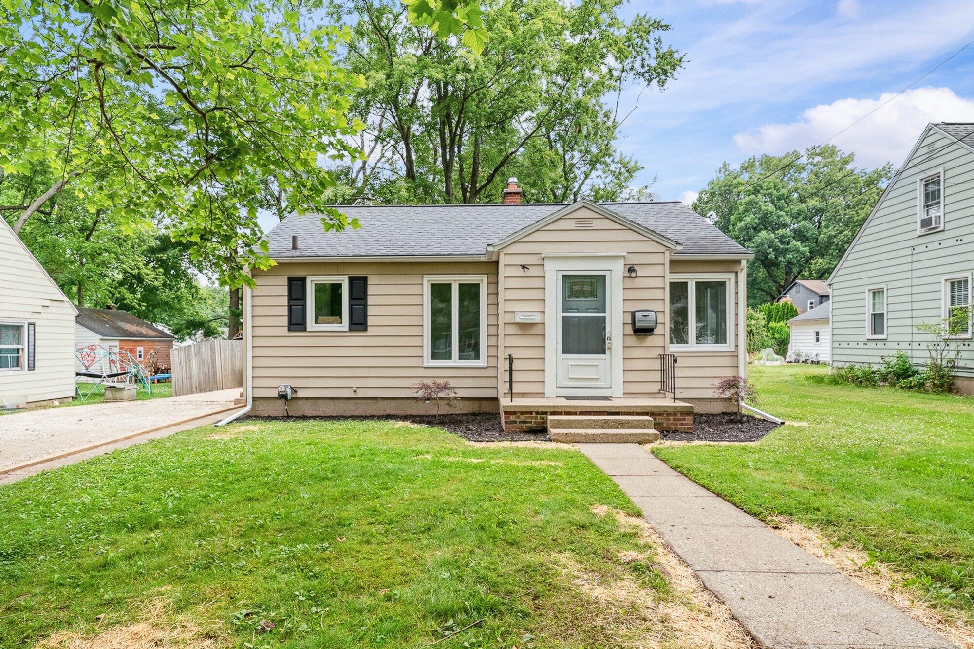 2928 Lorraine Avenue Kalamazoo MI 49008