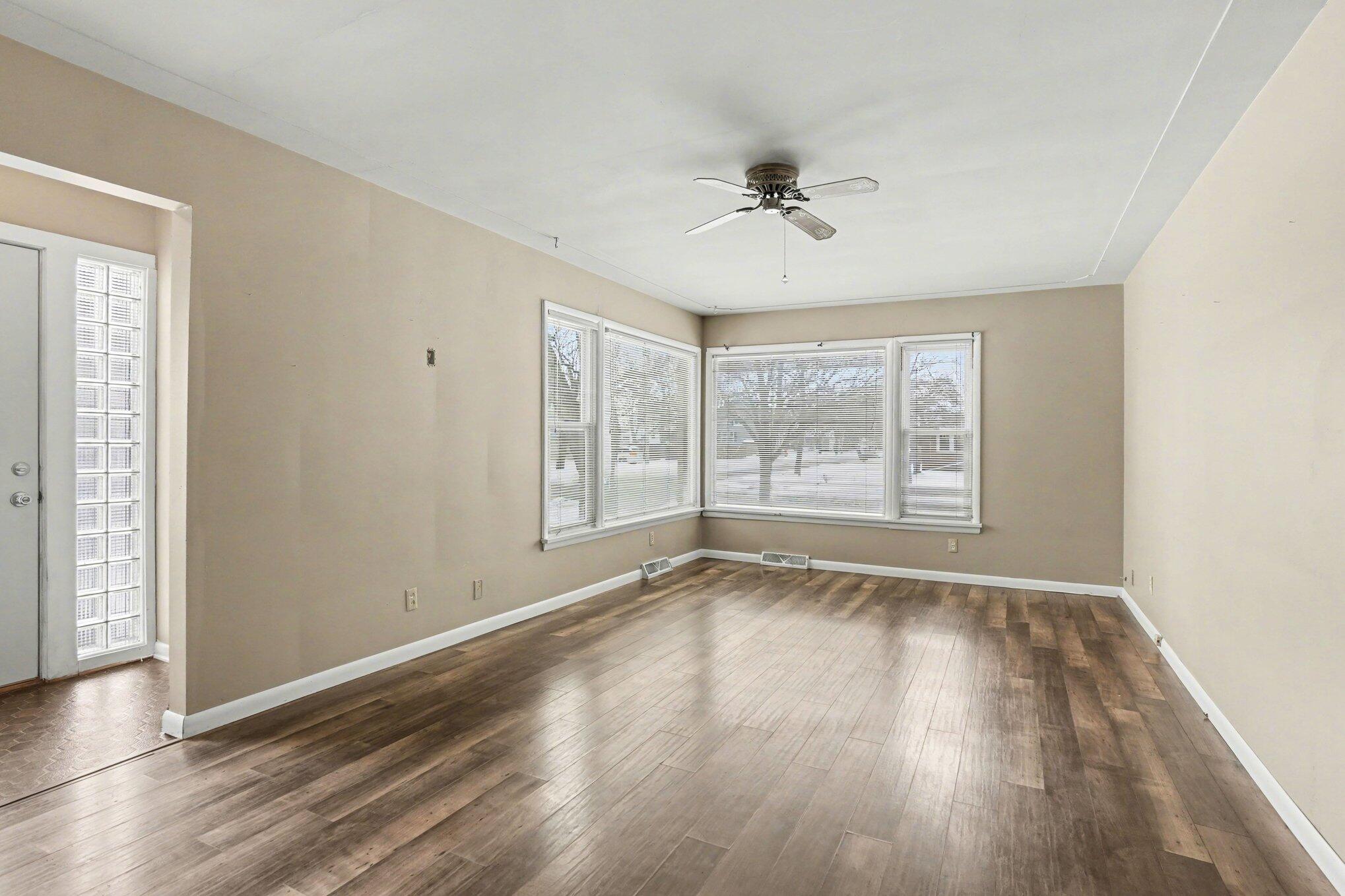 21 S Despelder Street Grand Haven MI 49417