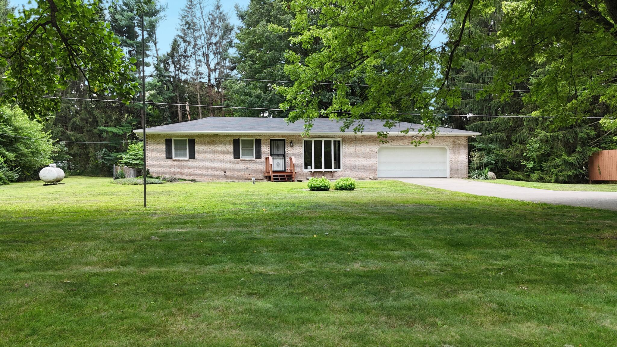 30417 Us-12 Niles MI 49120