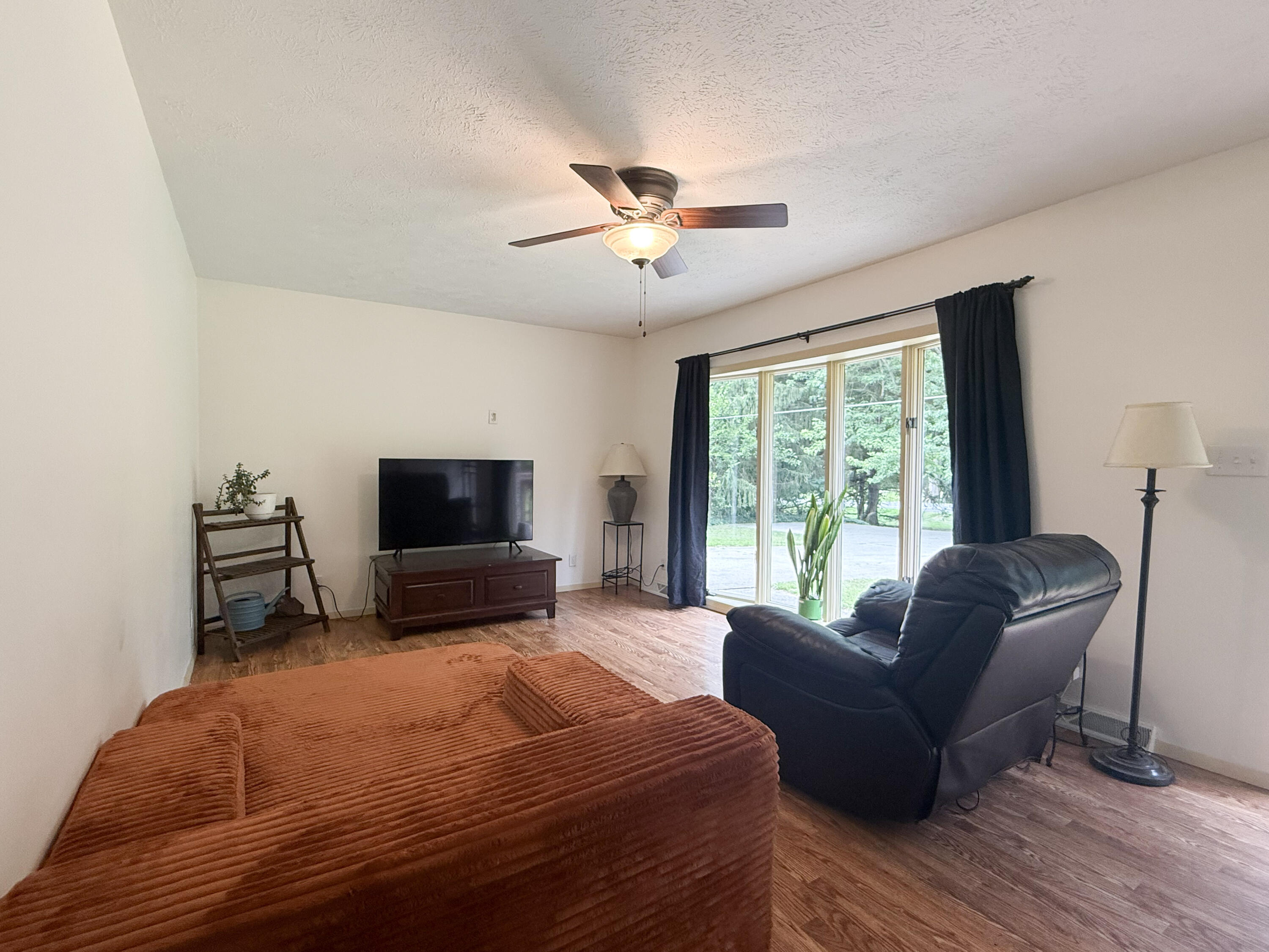 30417 Us-12 Niles MI 49120