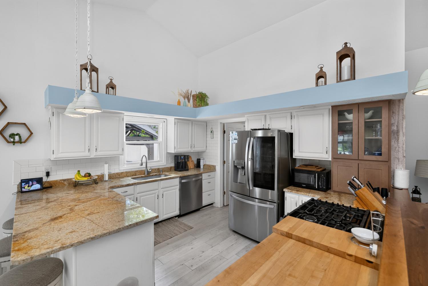 68271 Eagle Lake Road Edwardsburg MI 49112