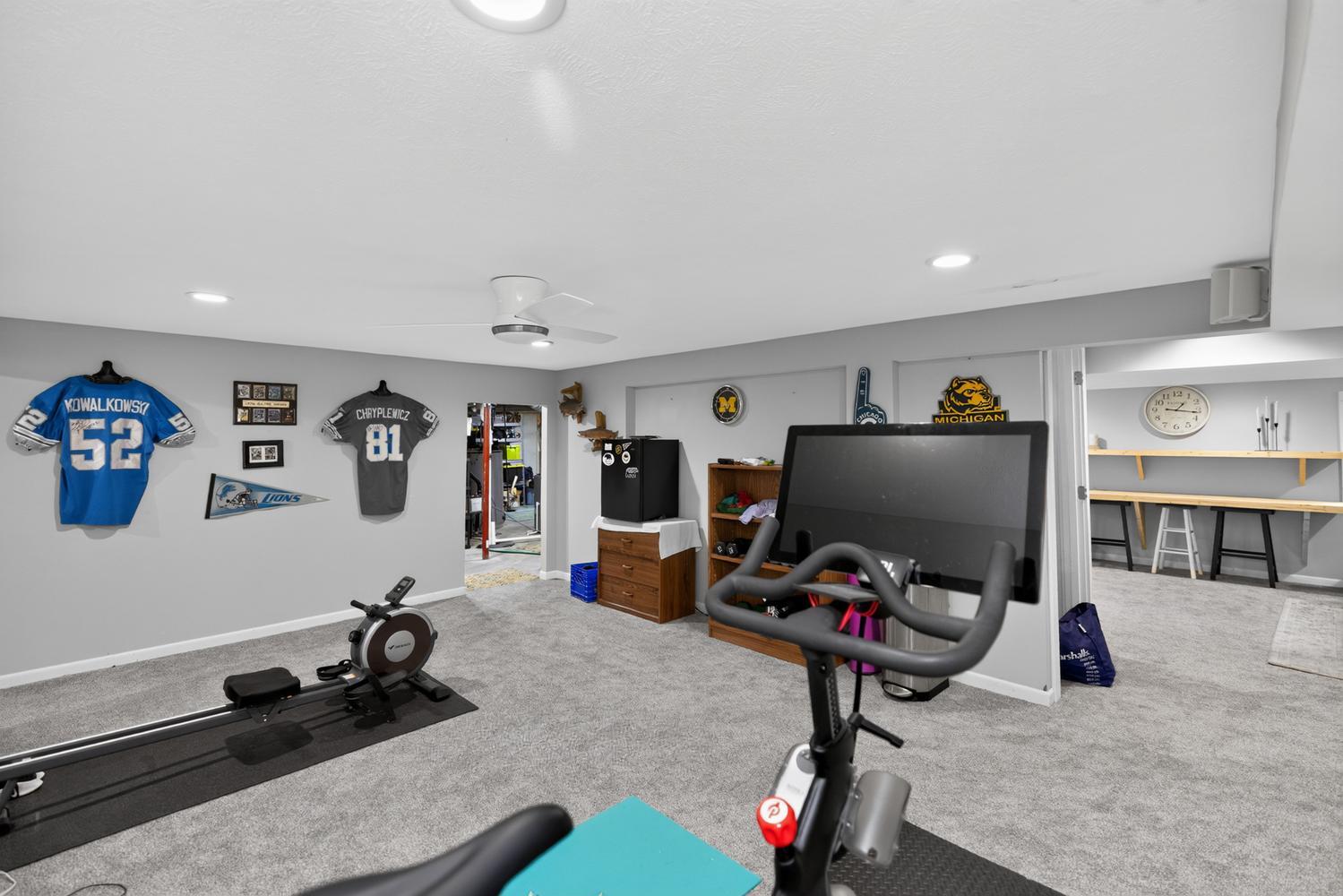 68271 Eagle Lake Road Edwardsburg MI 49112
