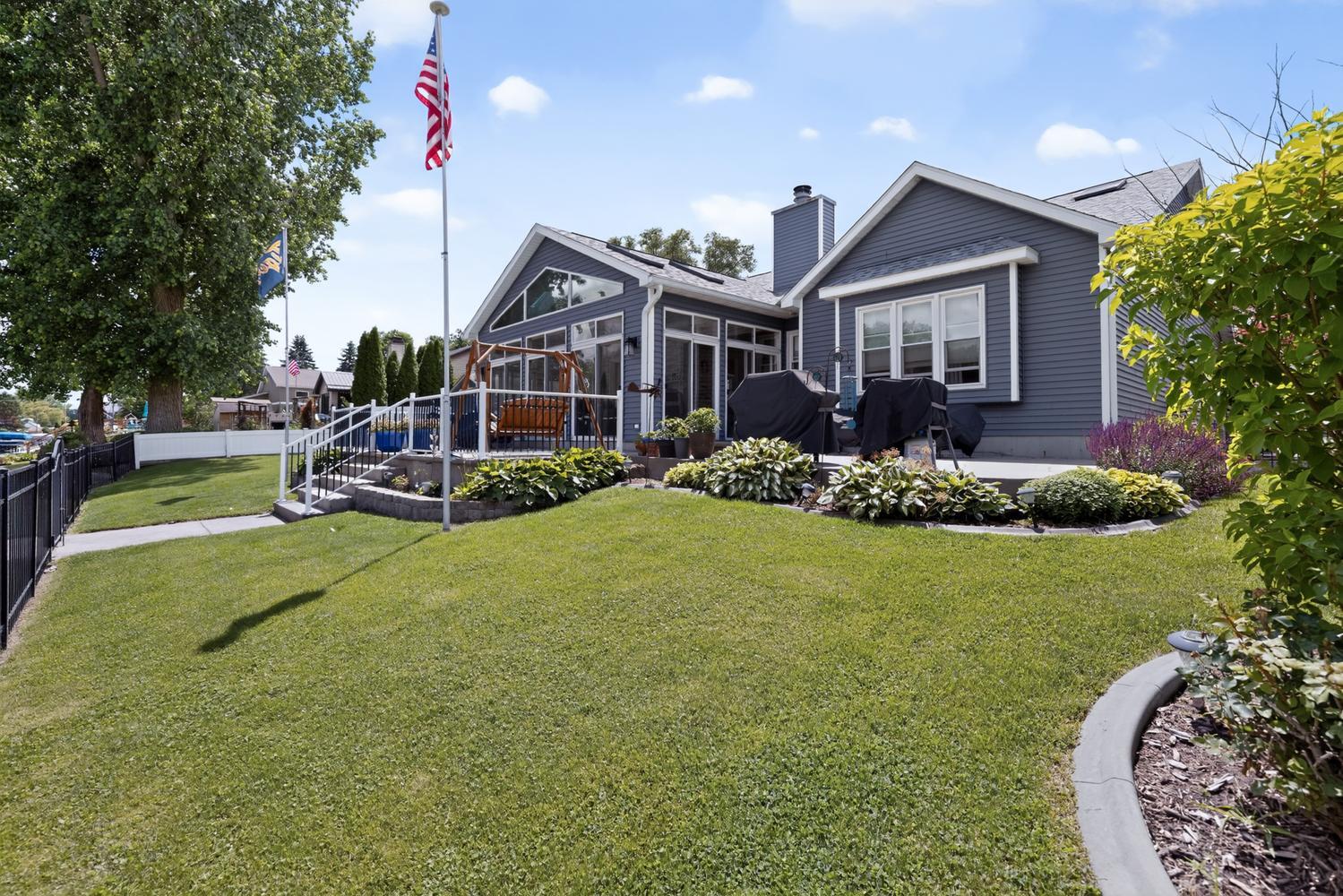 68271 Eagle Lake Road Edwardsburg MI 49112