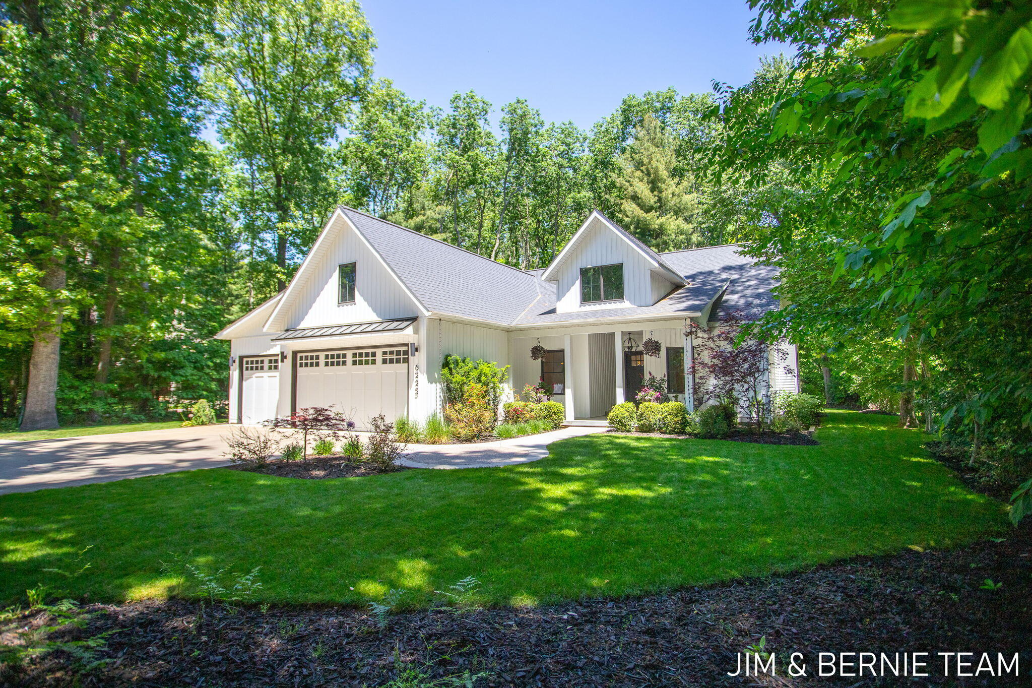 Saugatuck MI, 6225 Lighthouse Court