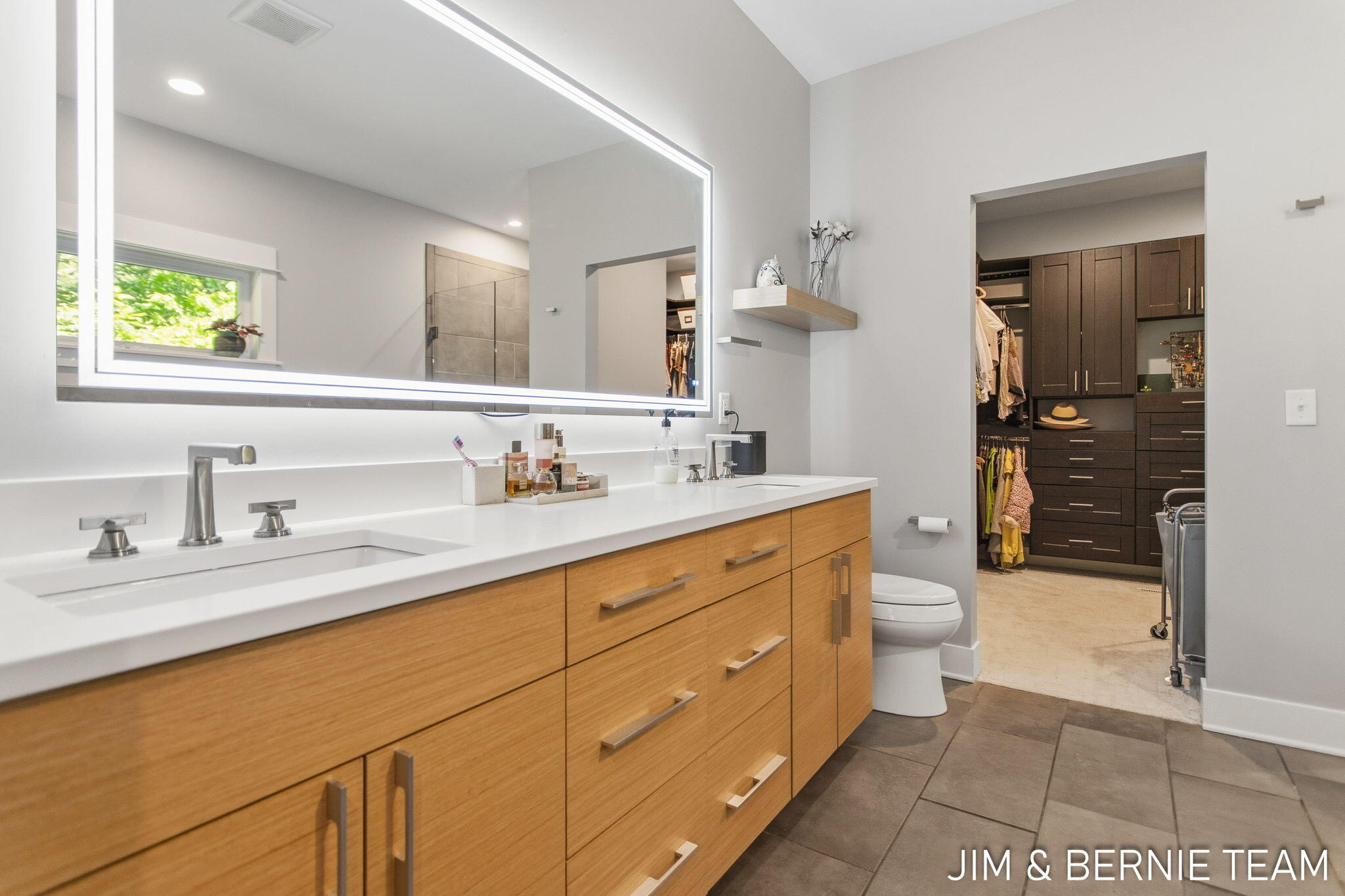 6225 Lighthouse Court Saugatuck MI 49453