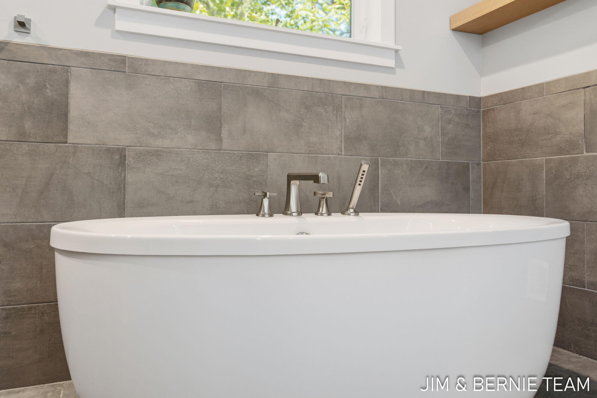 6225 Lighthouse Court Saugatuck MI 49453