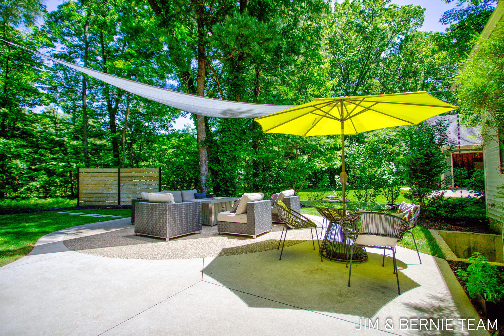 6225 Lighthouse Court Saugatuck MI 49453