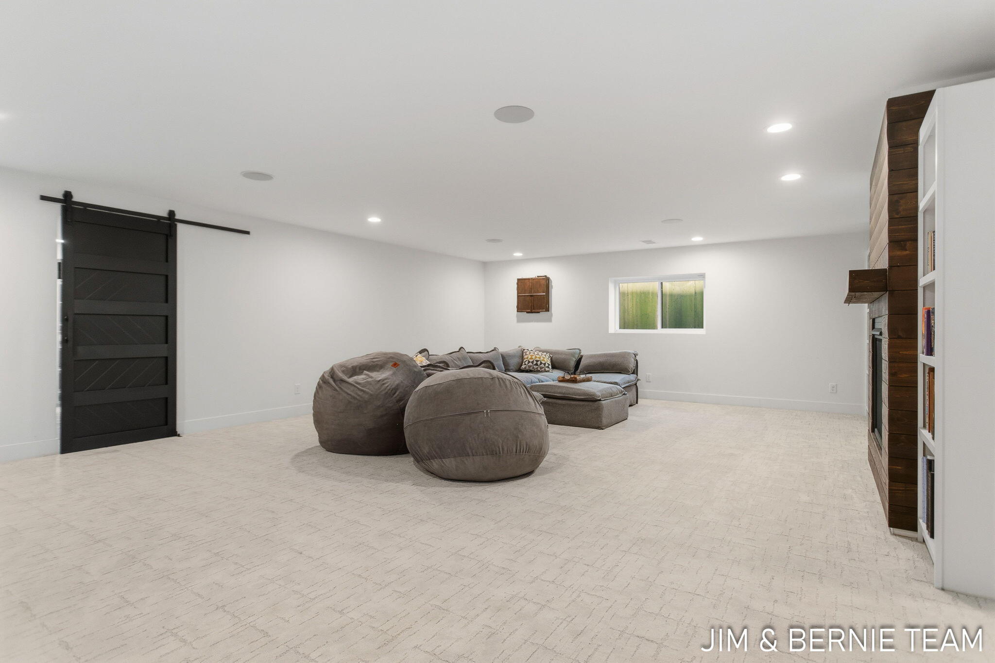 6225 Lighthouse Court Saugatuck MI 49453