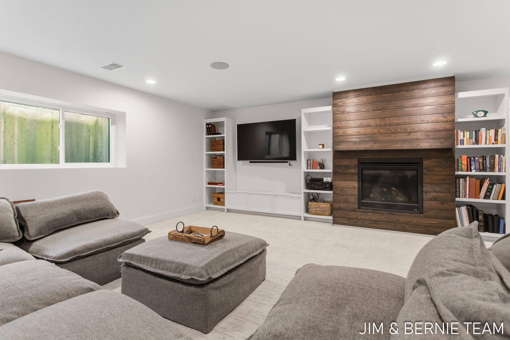 6225 Lighthouse Court Saugatuck MI 49453