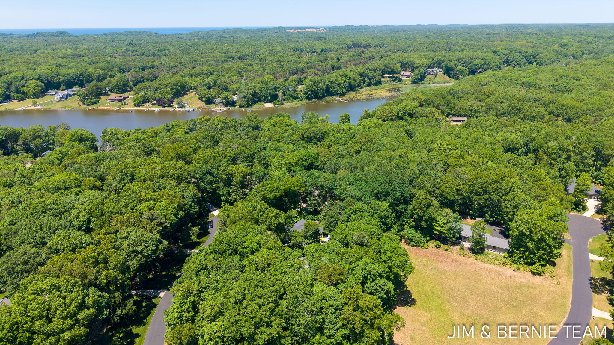 6225 Lighthouse Court Saugatuck MI 49453