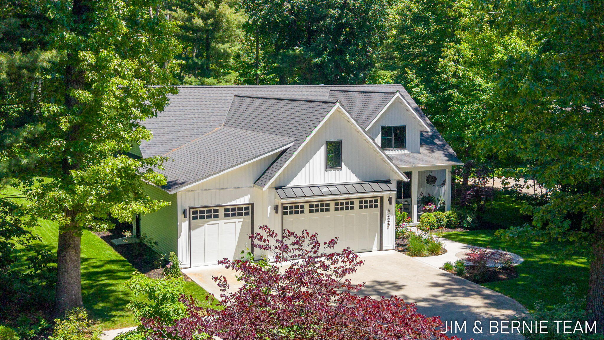 6225 Lighthouse Court Saugatuck MI 49453