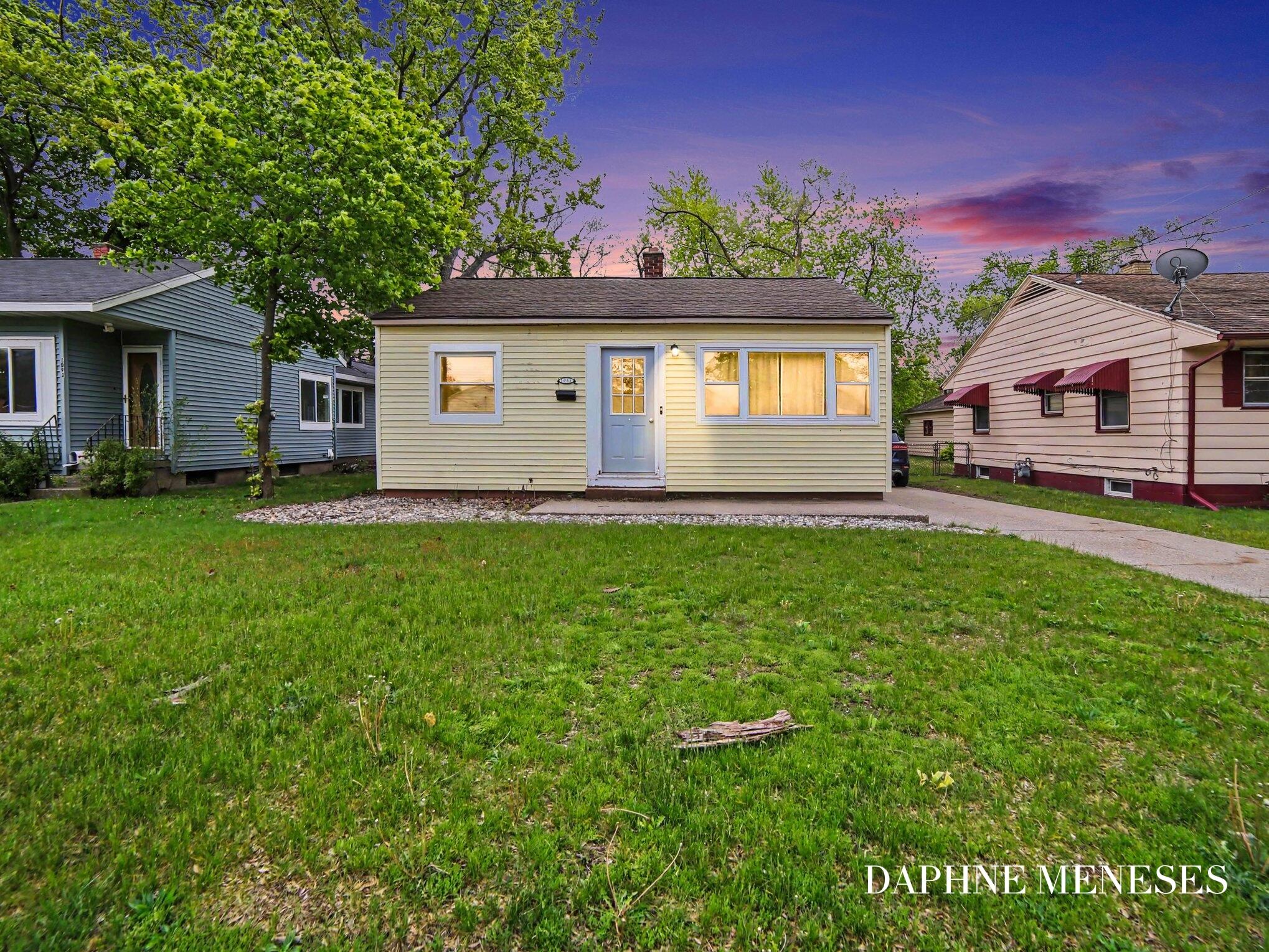 1083 Amity Avenue Muskegon MI 49442