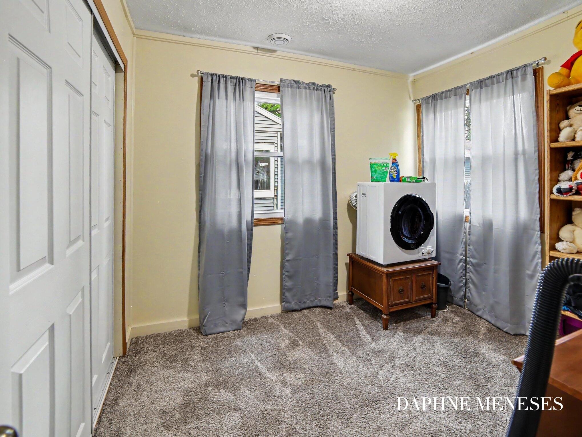 1083 Amity Avenue Muskegon MI 49442
