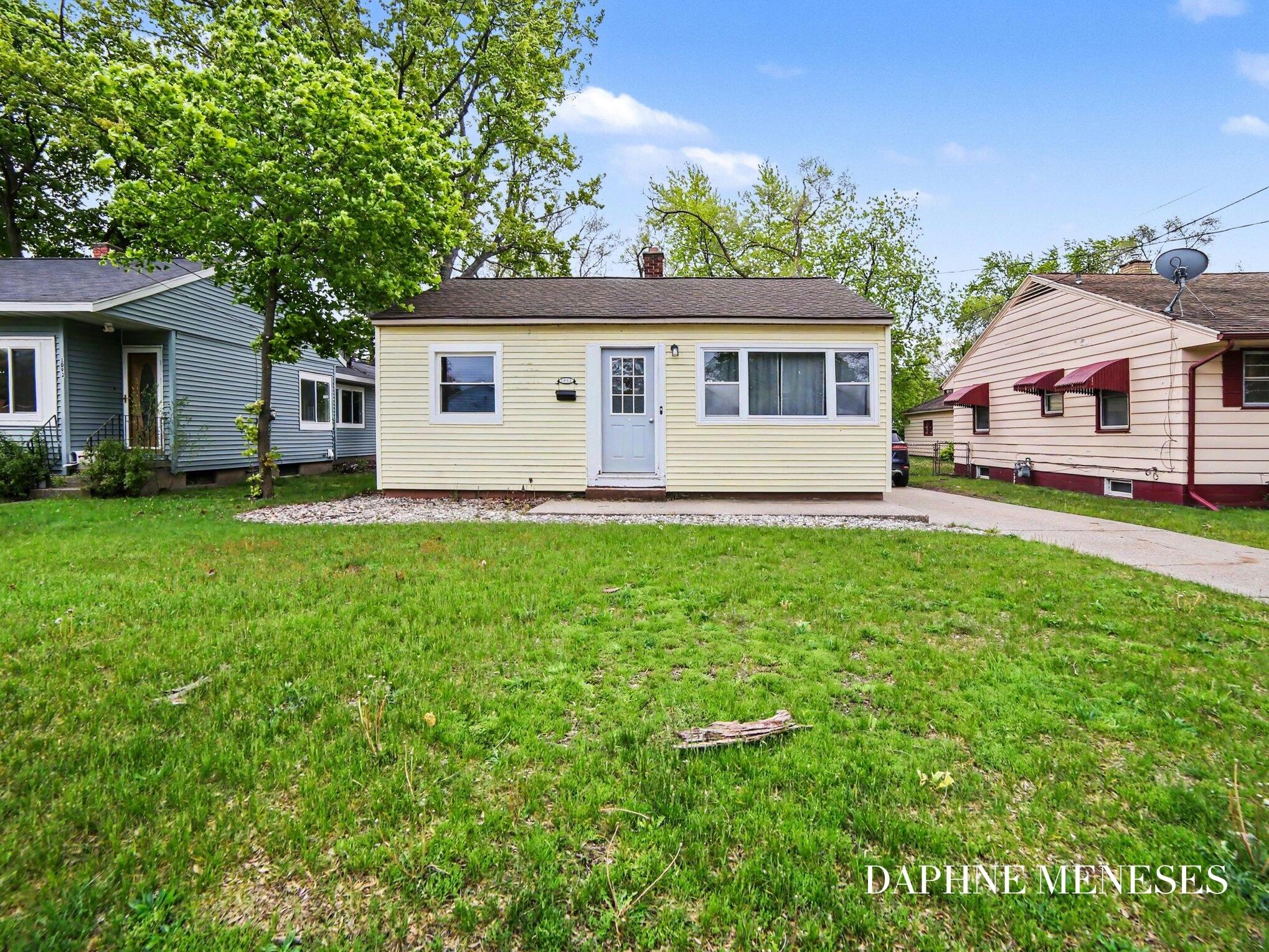 1083 Amity Avenue Muskegon MI 49442