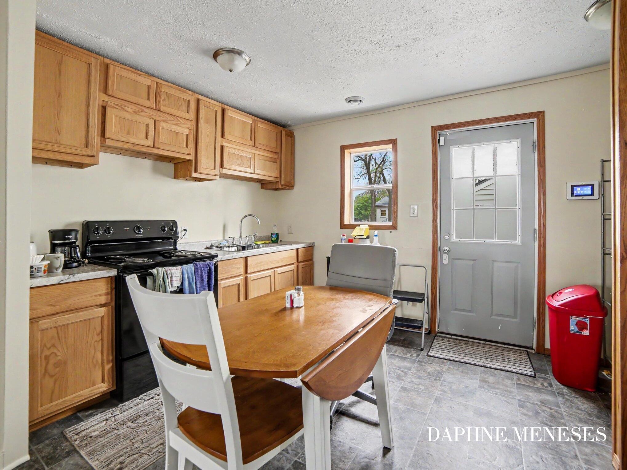 1083 Amity Avenue Muskegon MI 49442