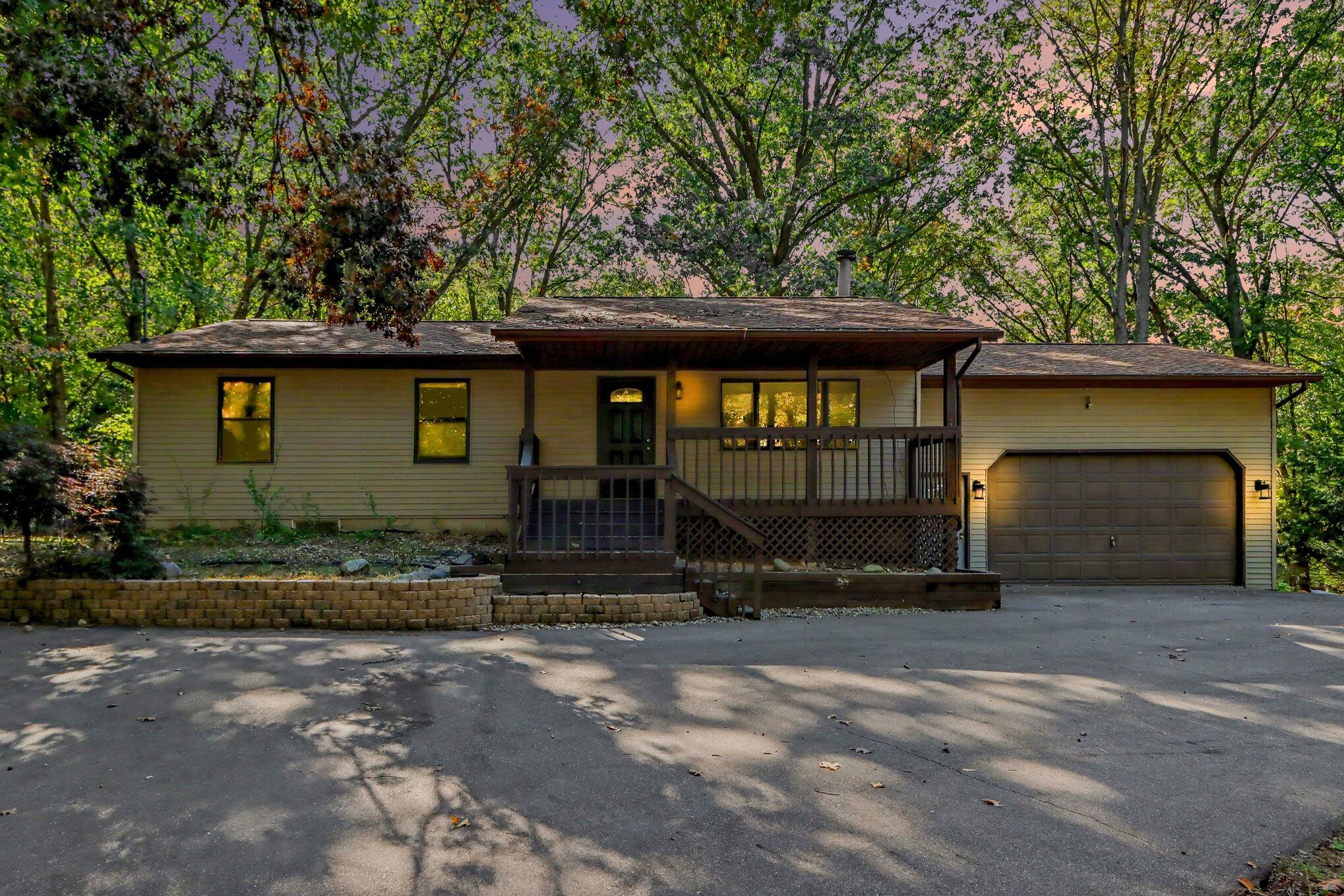 8329 W Kl Avenue Kalamazoo MI 49009