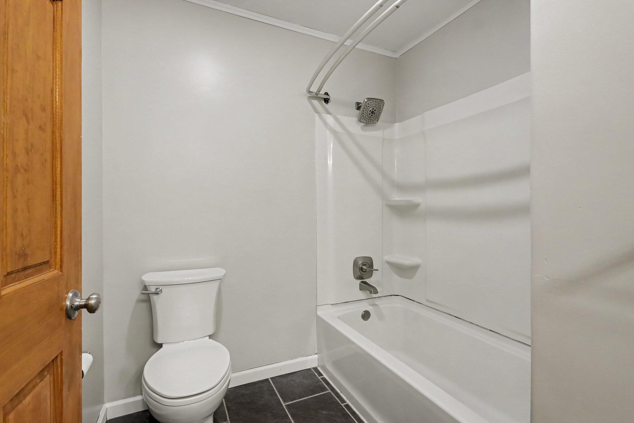 8329 W Kl Avenue Kalamazoo MI 49009