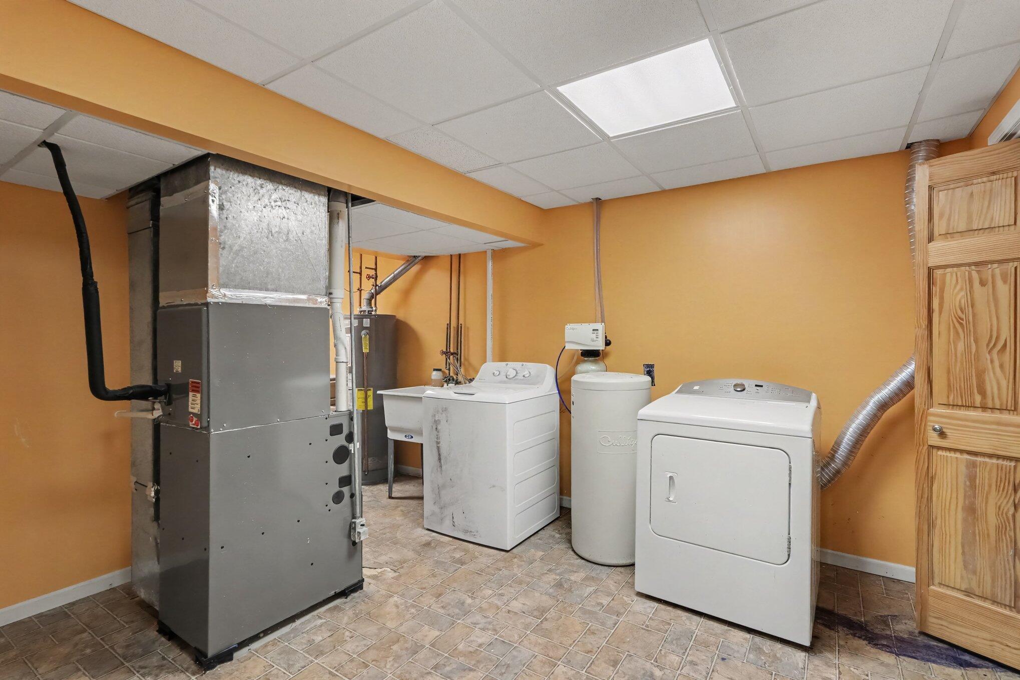 8329 W Kl Avenue Kalamazoo MI 49009