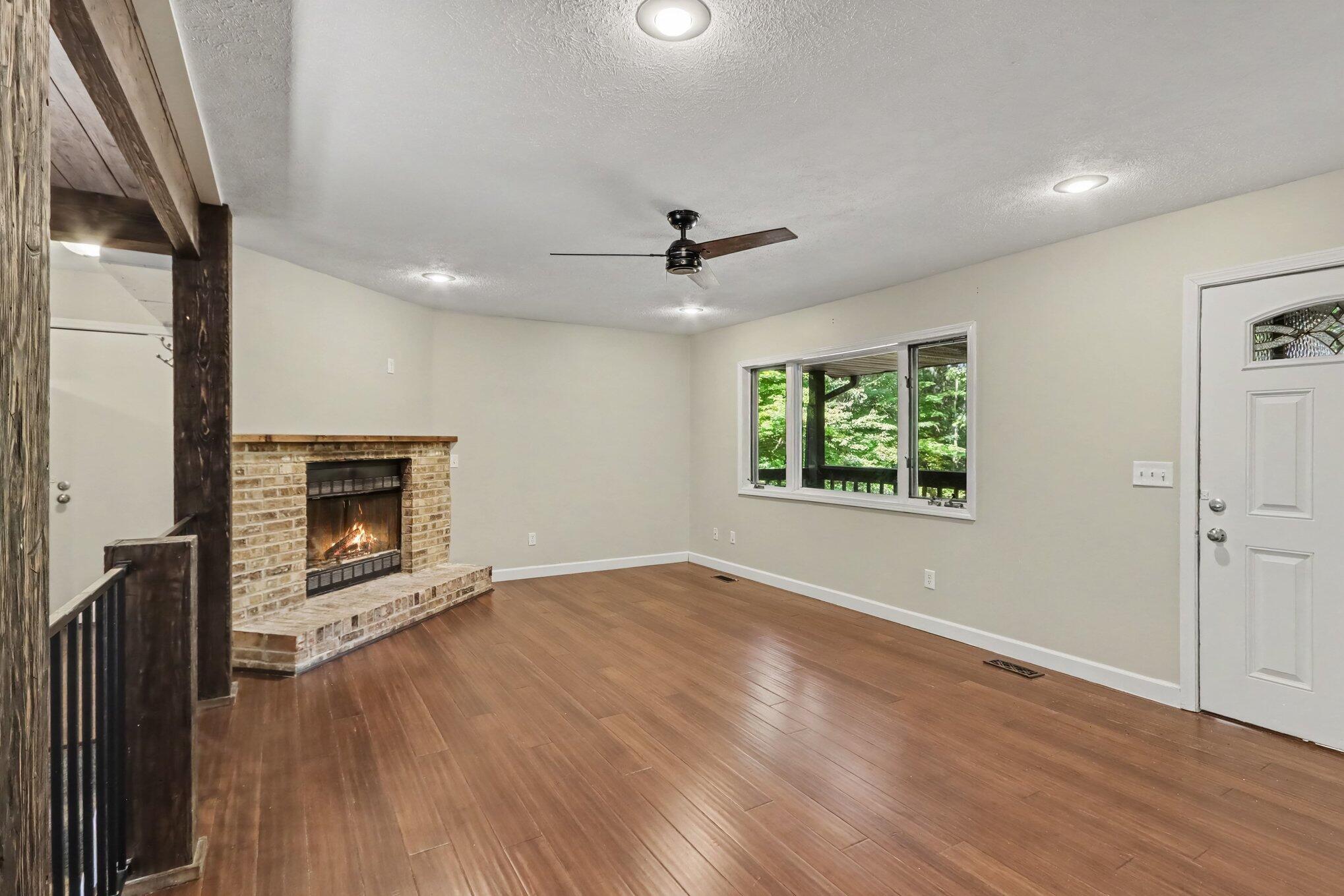 8329 W Kl Avenue Kalamazoo MI 49009