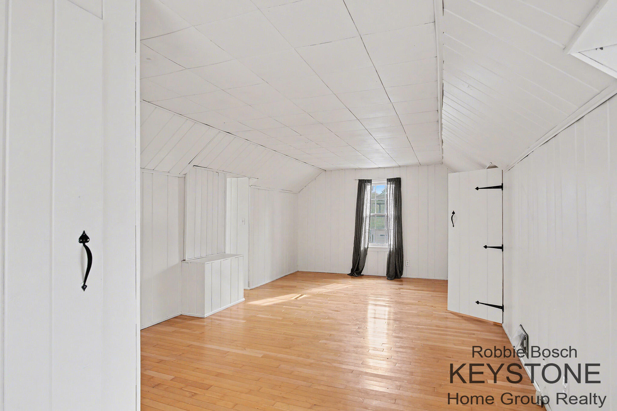 1321 Ballard Street SE Grand Rapids MI 49507