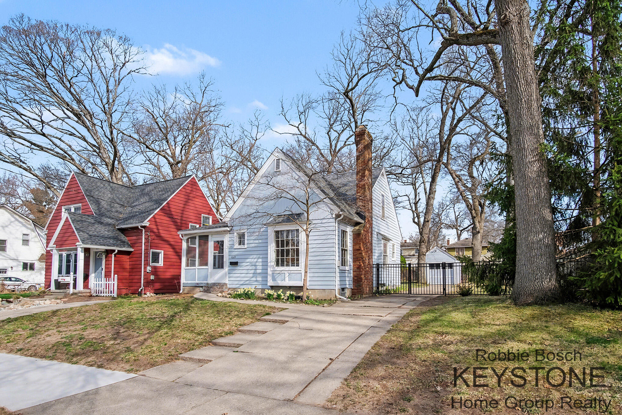 1321 Ballard Street SE Grand Rapids MI 49507