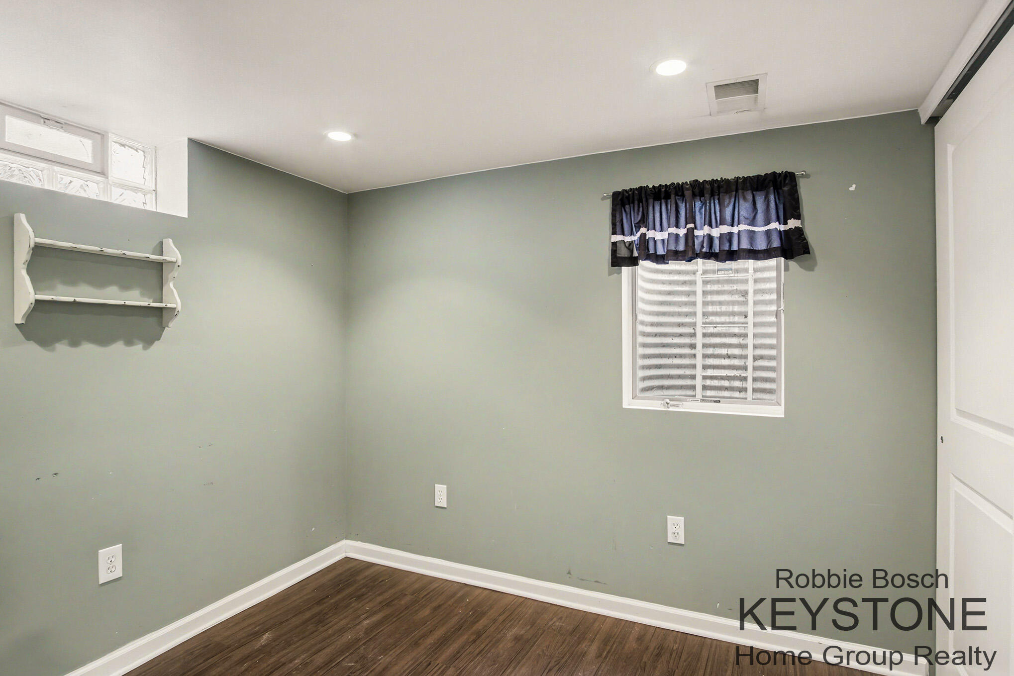 1321 Ballard Street SE Grand Rapids MI 49507